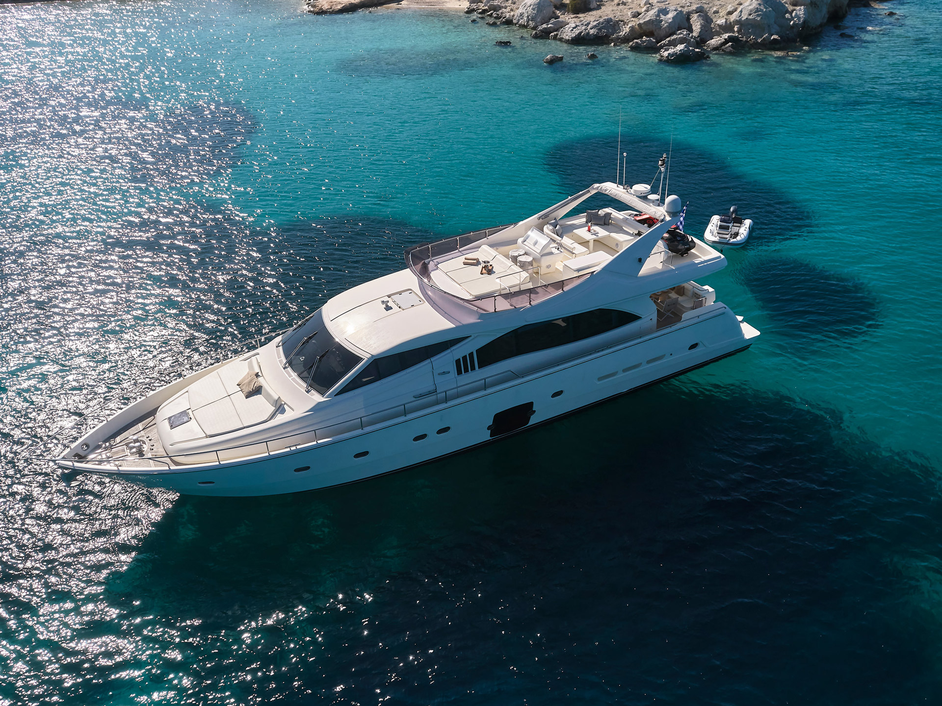1.1 Motor yacht GOLDEN YACHT 1.jpg