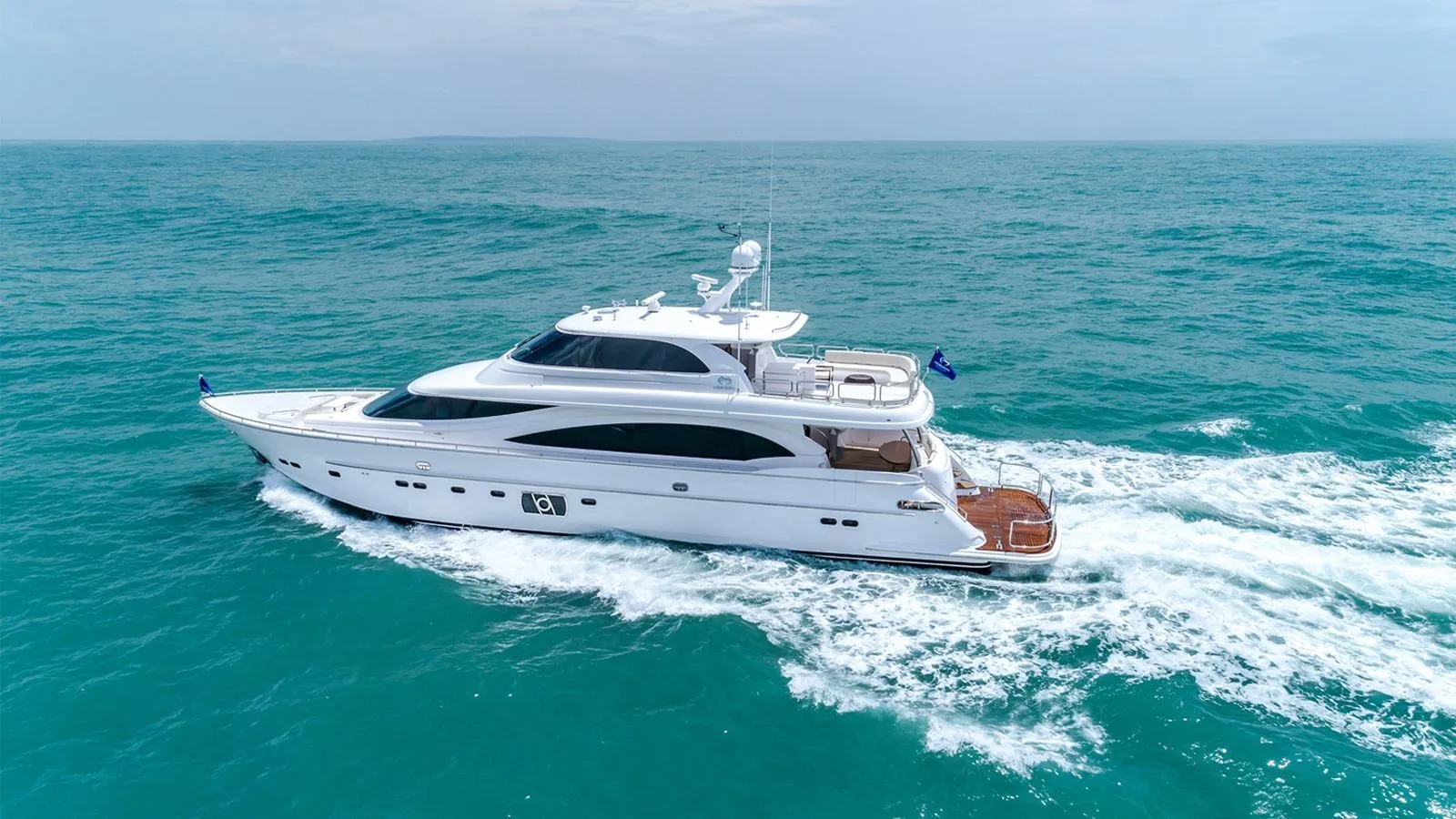 1.1 Motor yacht NAYA MARYN.jpg