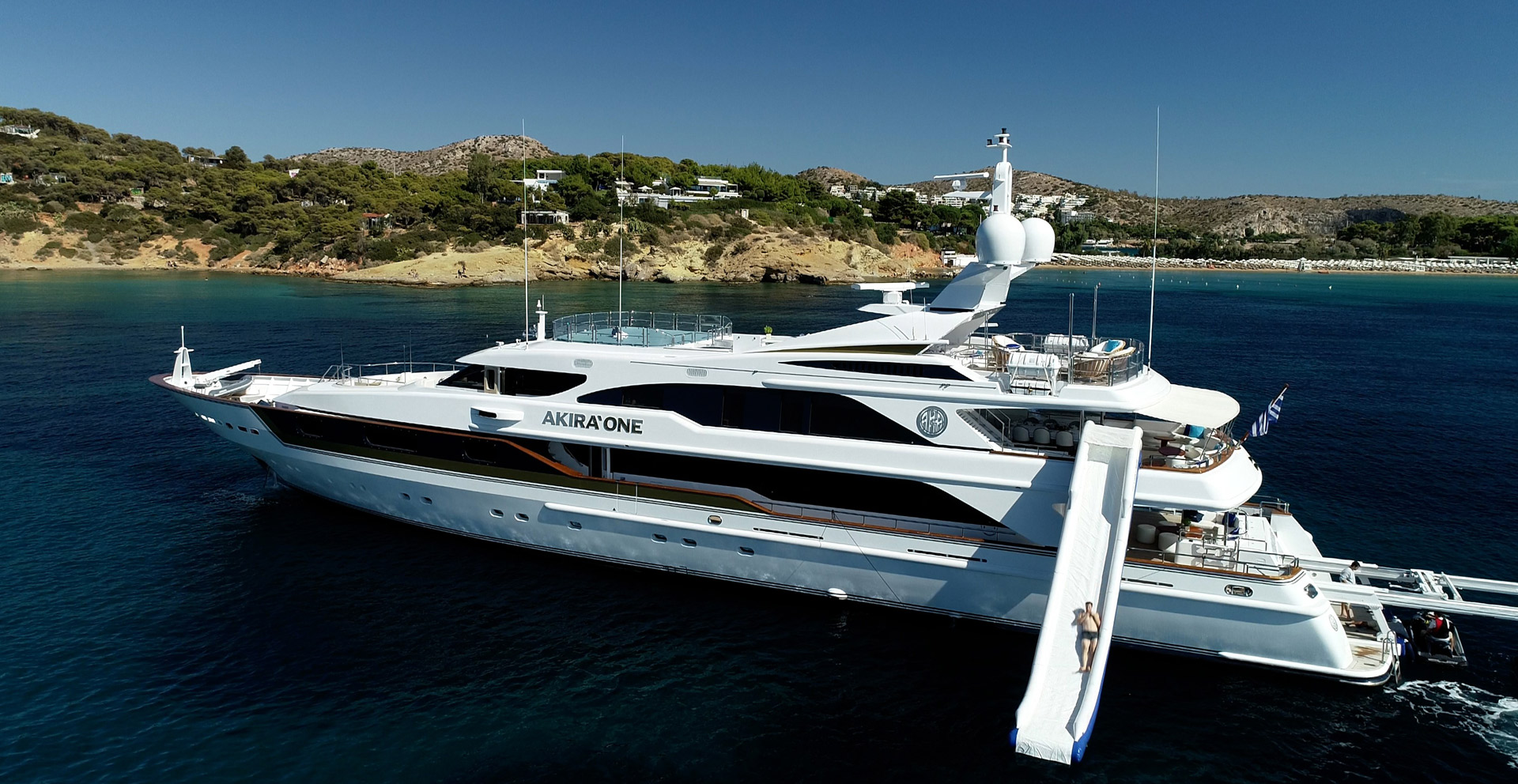 1.1 Super yacht AKIRA ONE.jpg