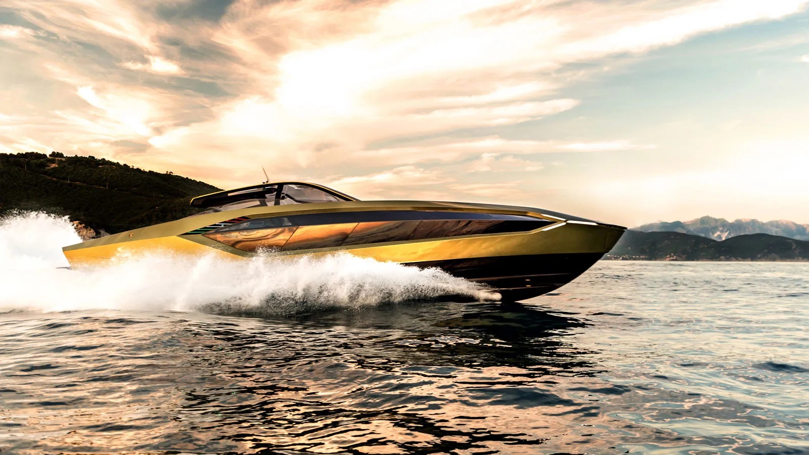 1.1 Super yacht FAST ONE (sistership).jpg