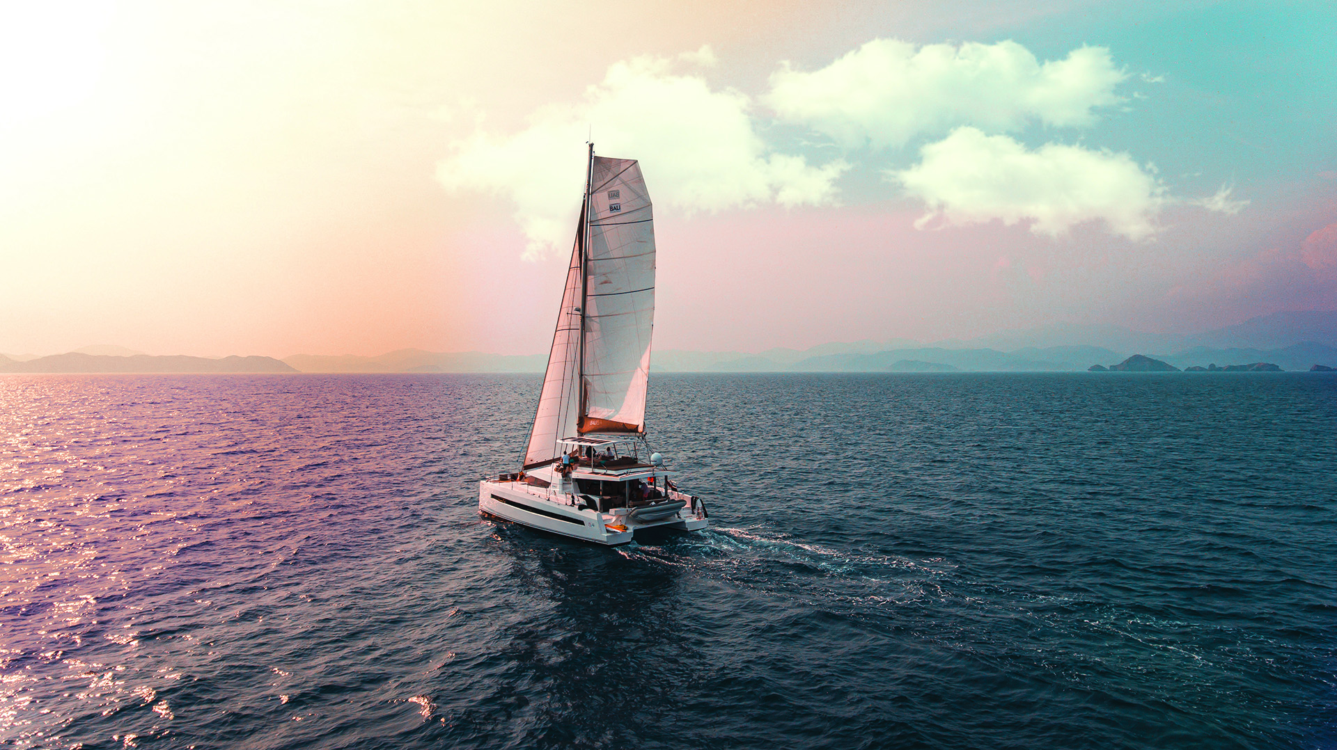 1.2 Luxury yacht AMURA.jpg