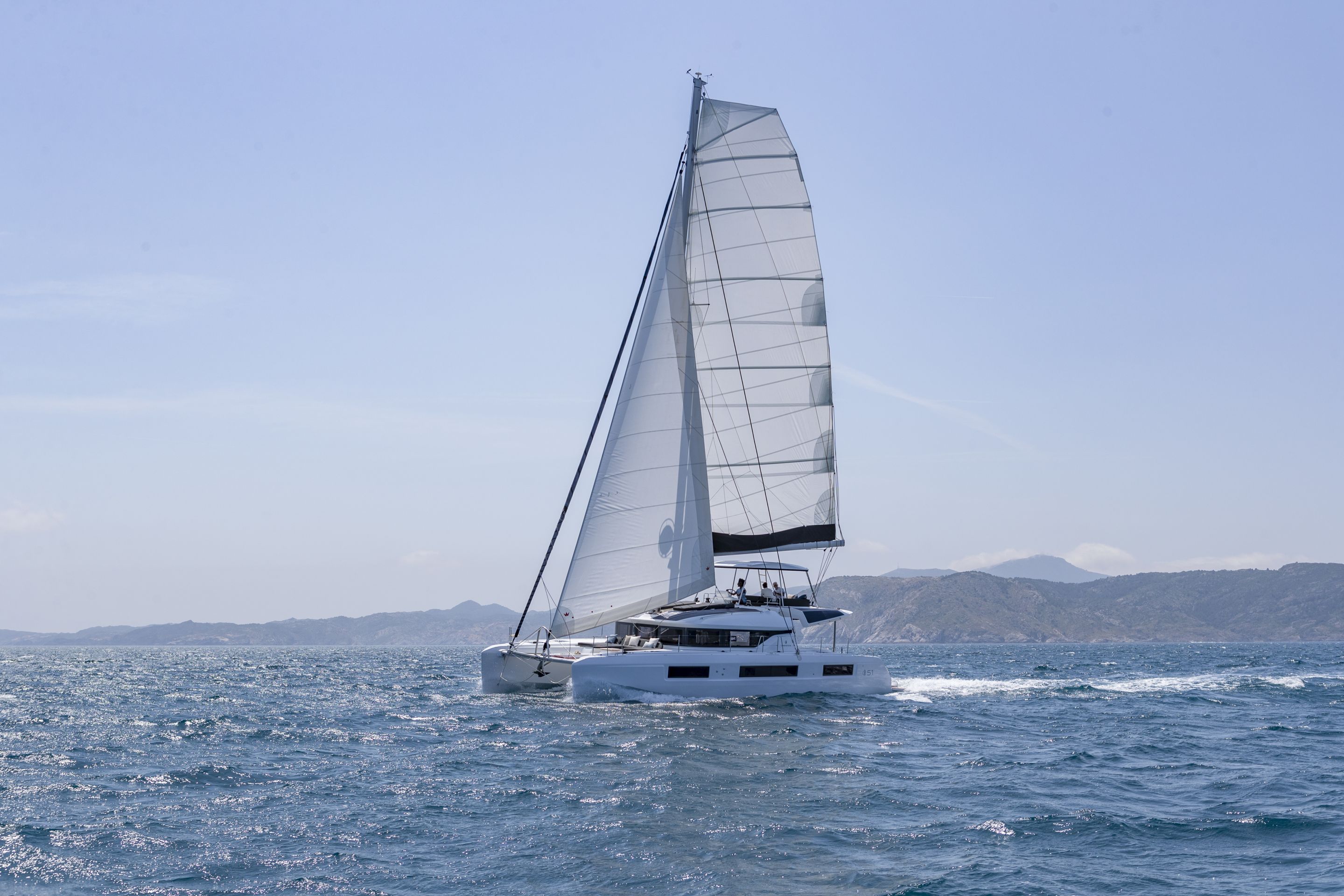 1.2 Sailing yacht JEWEL.jpg