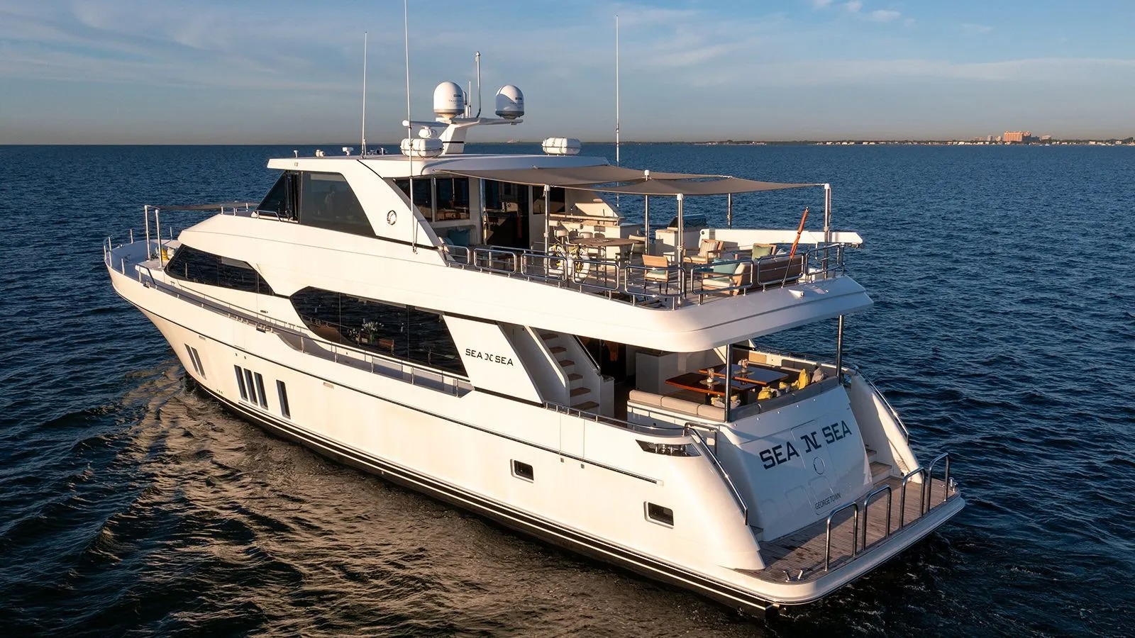 1.2 Super yacht SEA N SEA.jpg