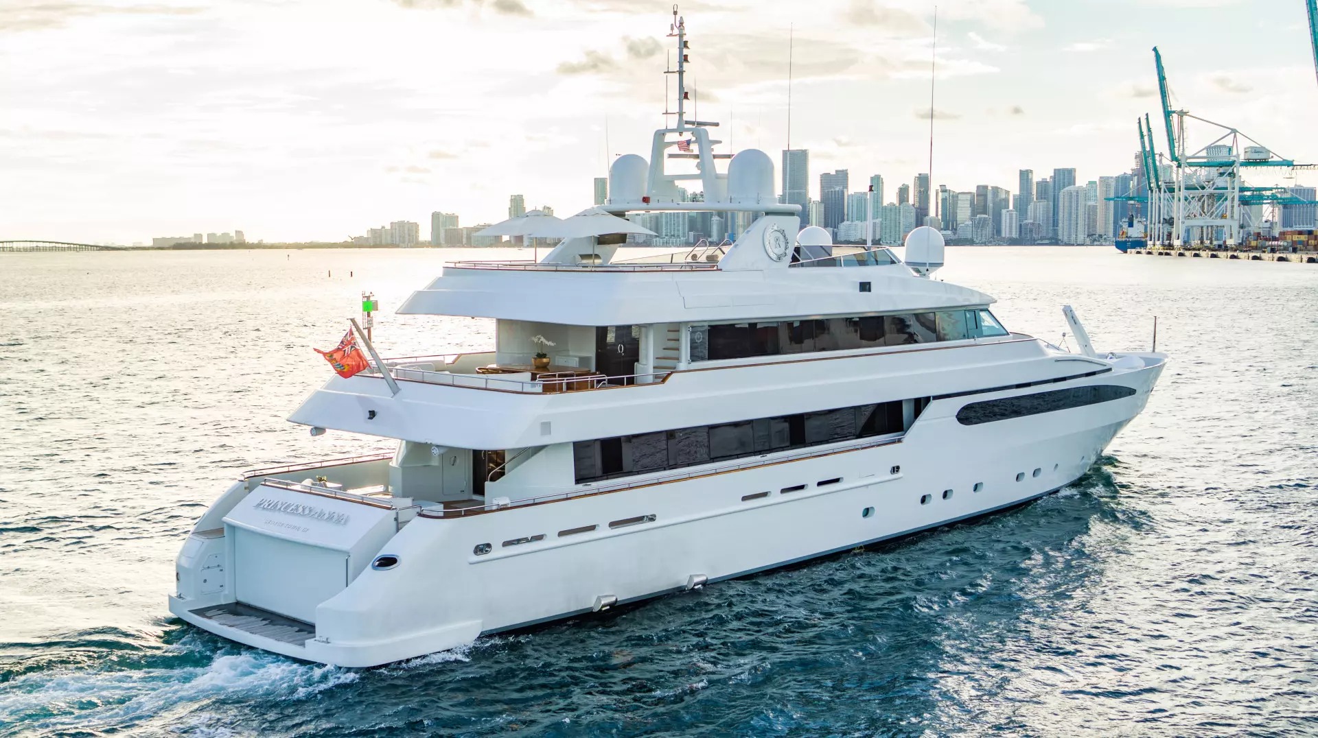 1.3 Motor yacht PRINCESS ANNA.jpg