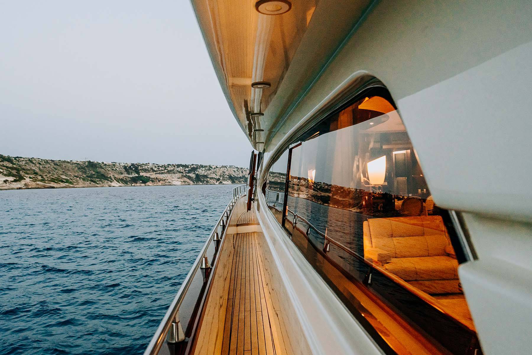1.3 Motor yacht SONRISA SEPTIMO.jpg
