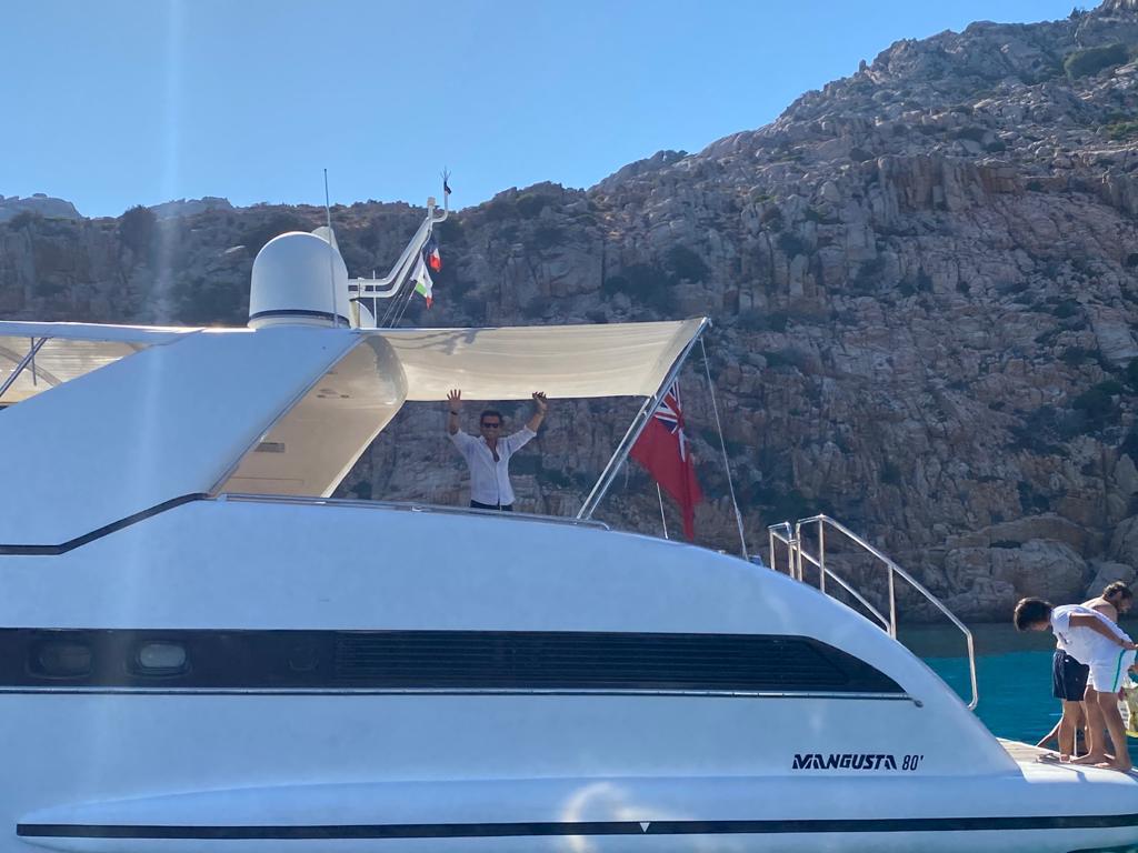 1.3 Super yacht AQUARIUS M.jpg
