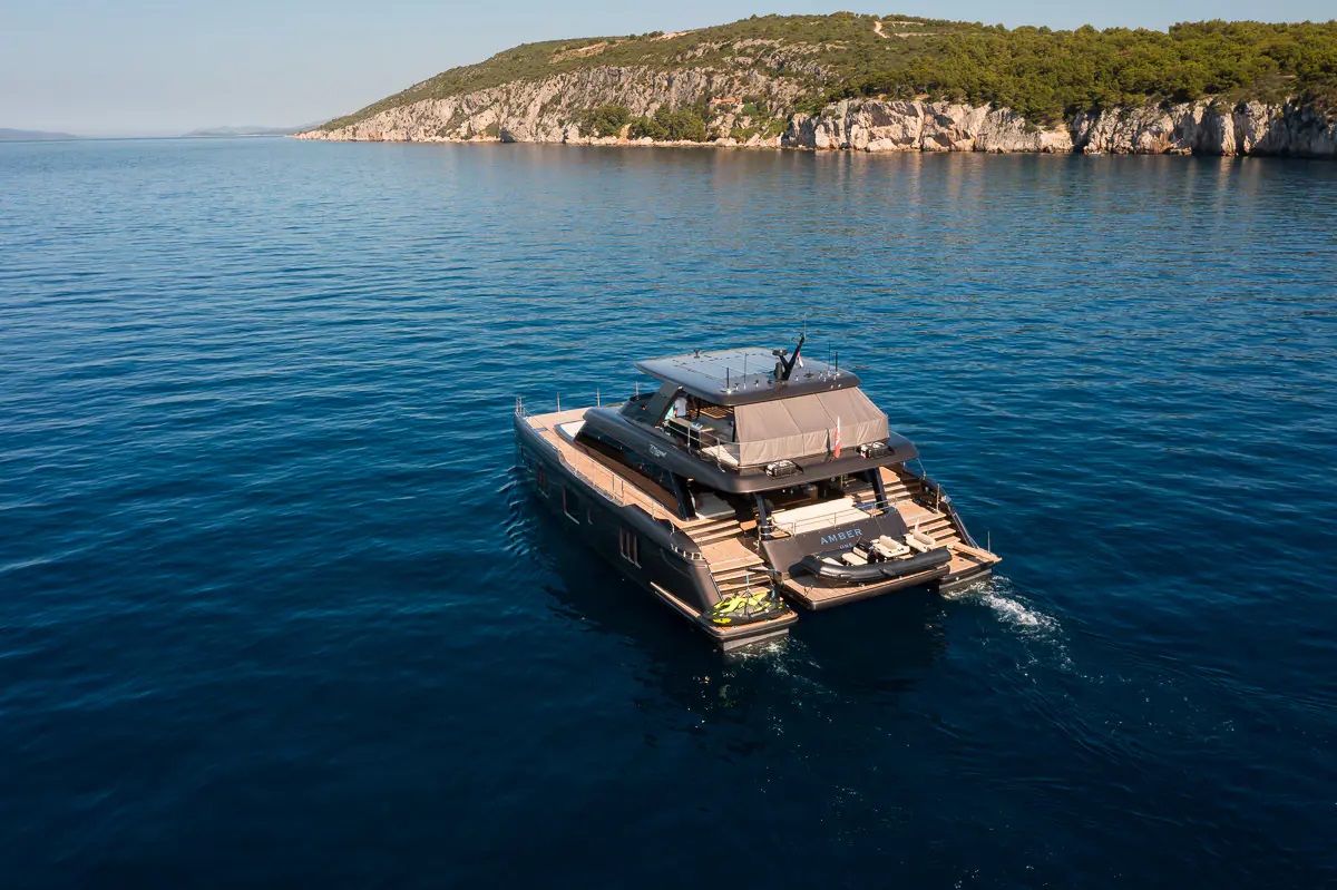 101 Luxury yacht AMBER ONE.jpg