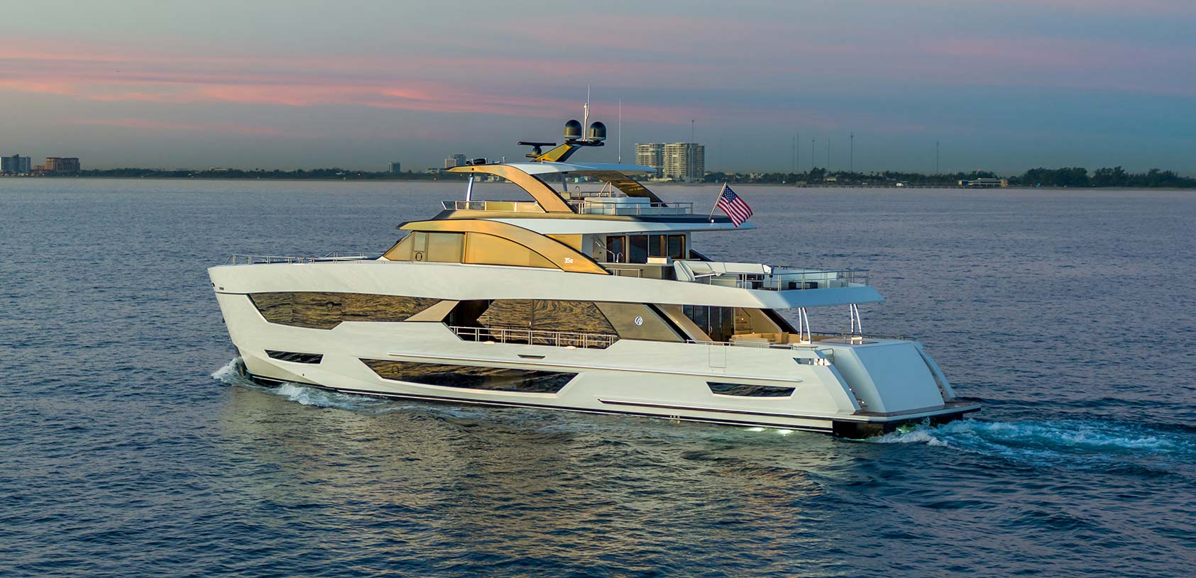 101 Luxury yacht BOA VIDA.jpg