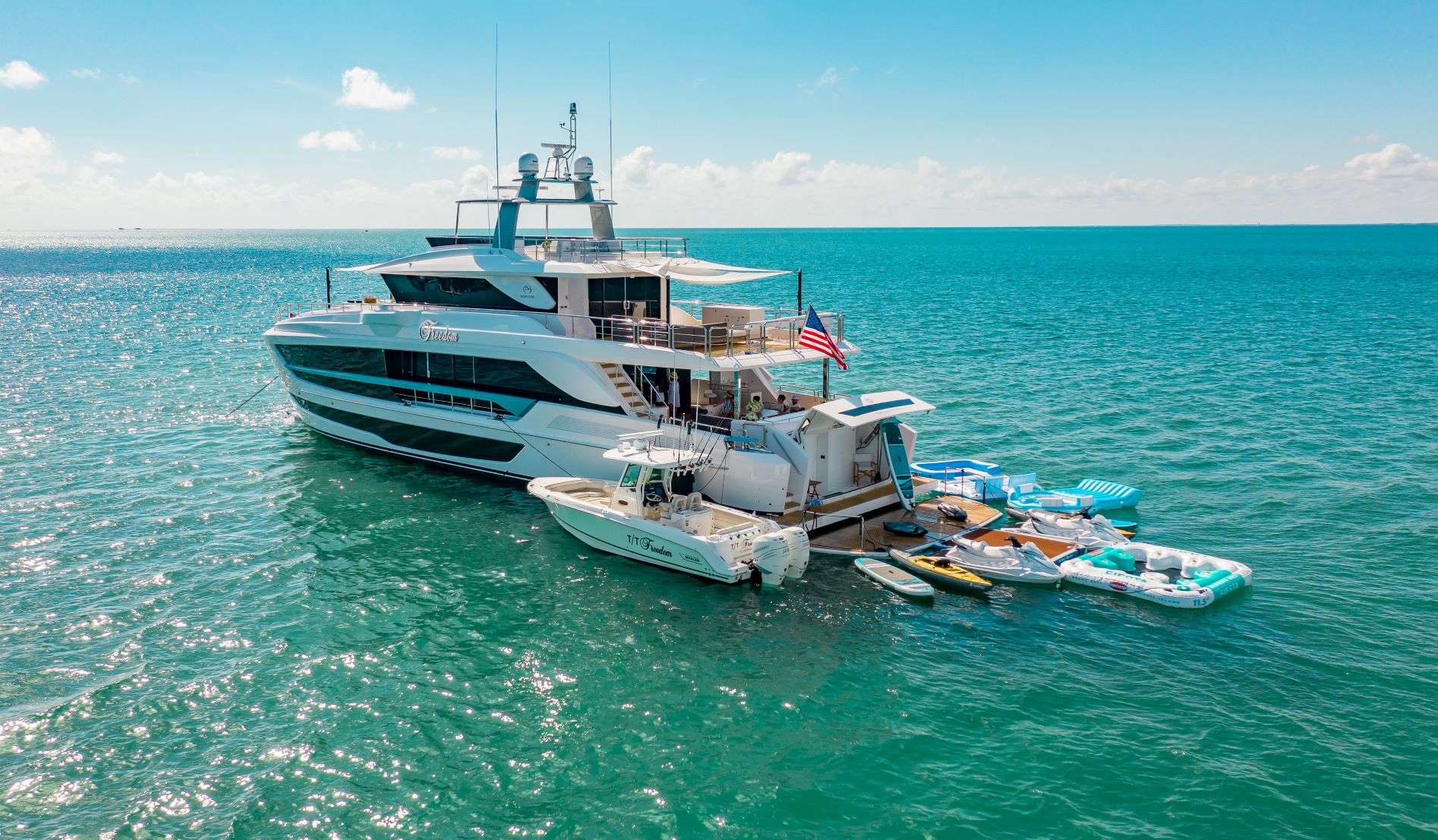 101 Luxury yacht FREEDOM.jpg