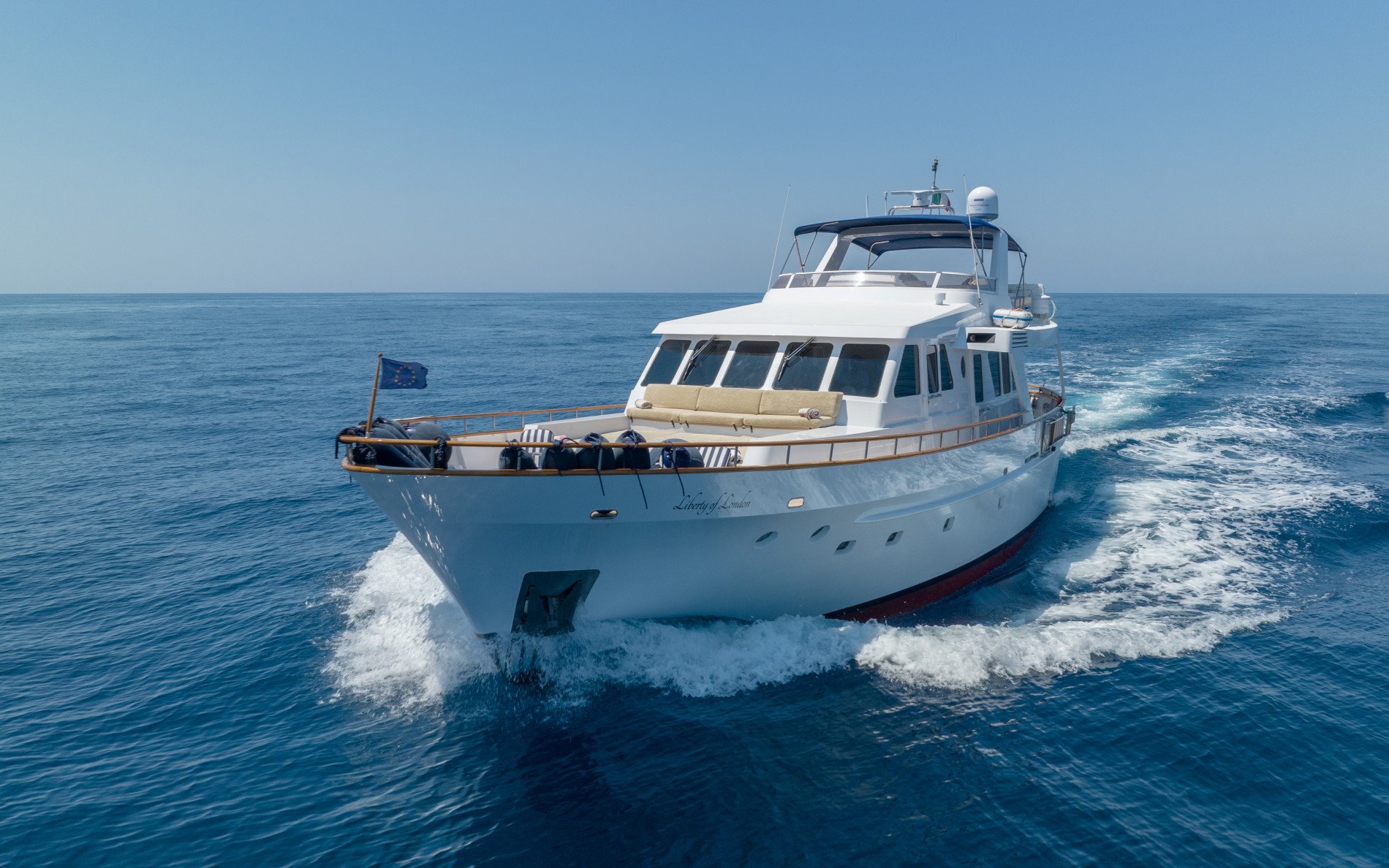 101 Luxury yacht LIBERTY OF LONDON.jpg