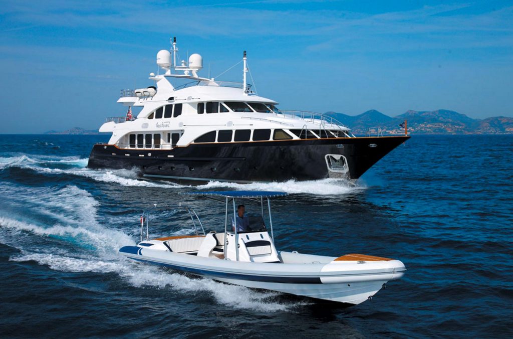 101 Luxury yacht SEA BLUEZ.jpg