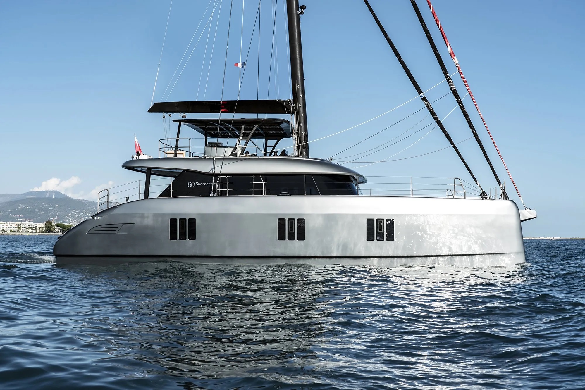 101 Luxury yacht SERENITY.jpg
