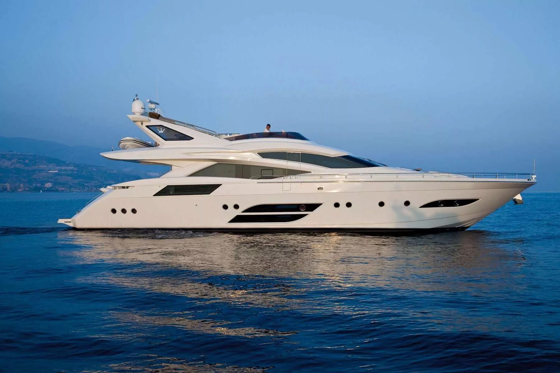 101 Luxury yachts WHY NOT.jpg