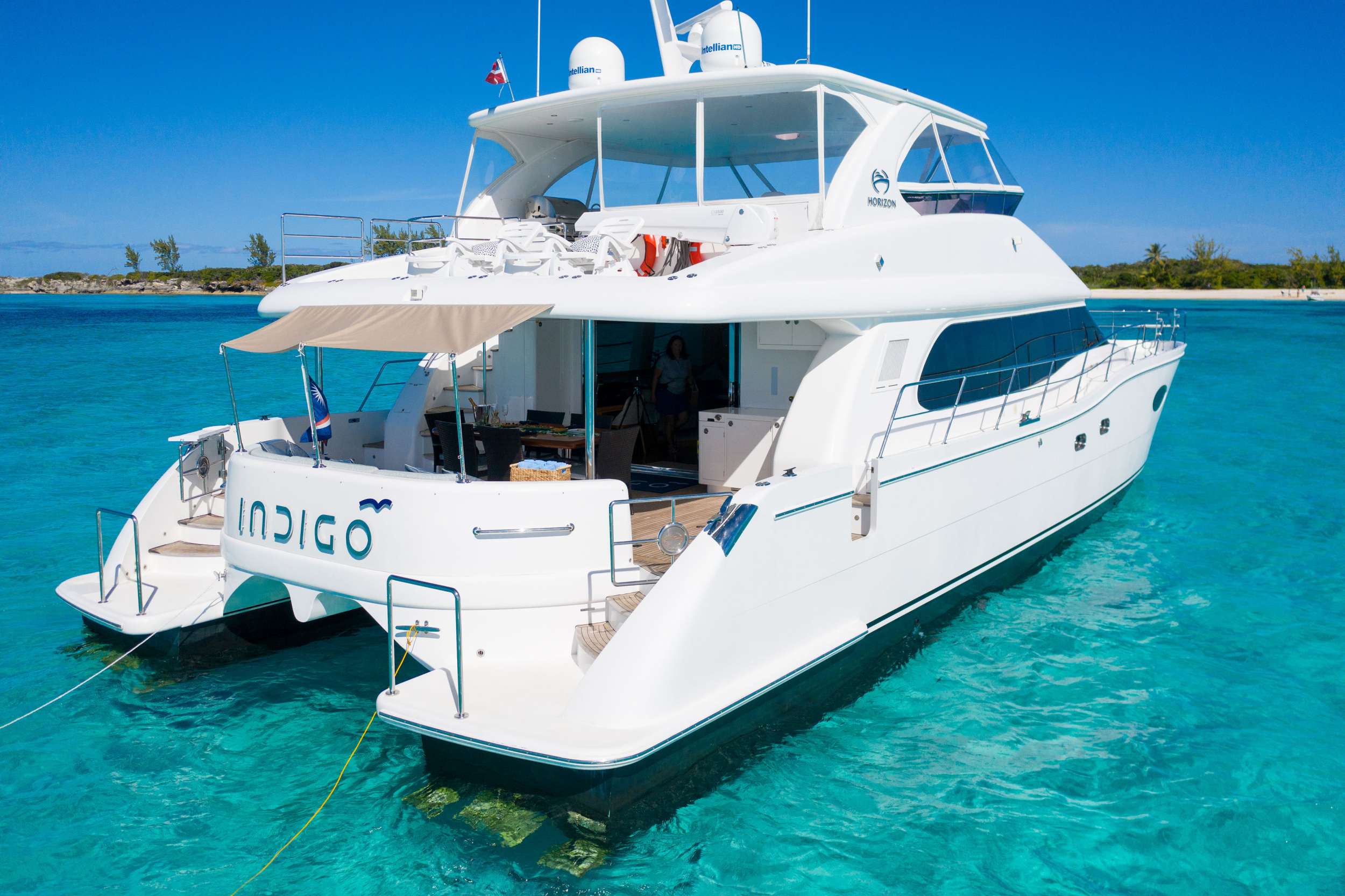 101 Motor Catamaran INDIGO.jpg