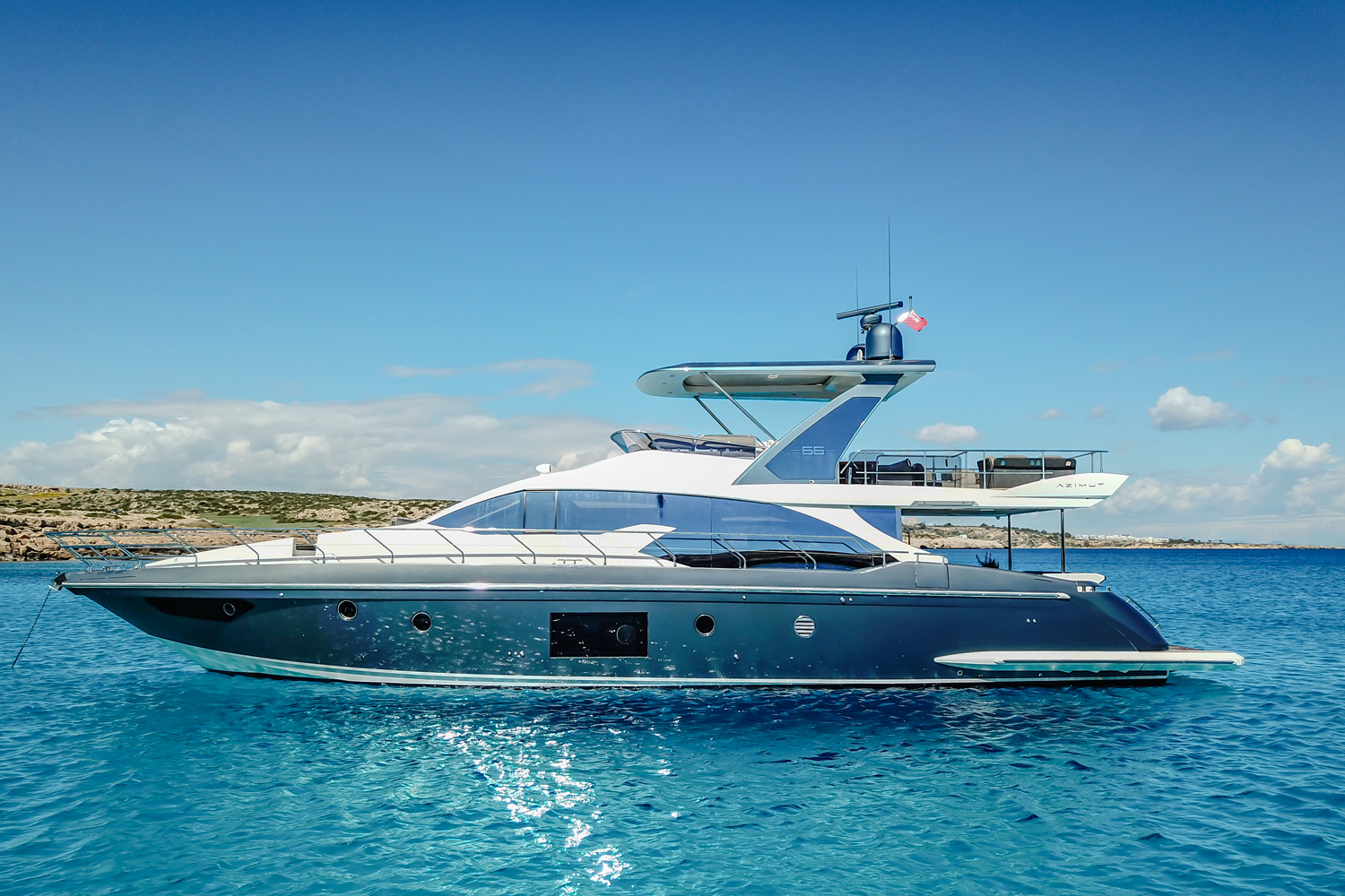 101 Motor yacht SEA YA.jpg