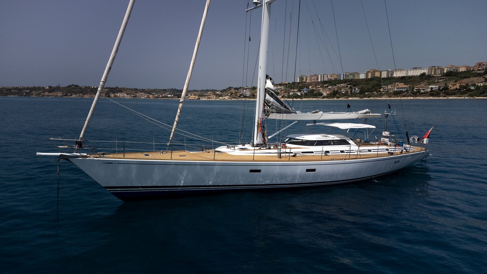 101 Sailing yacht BANDOLERO.jpg
