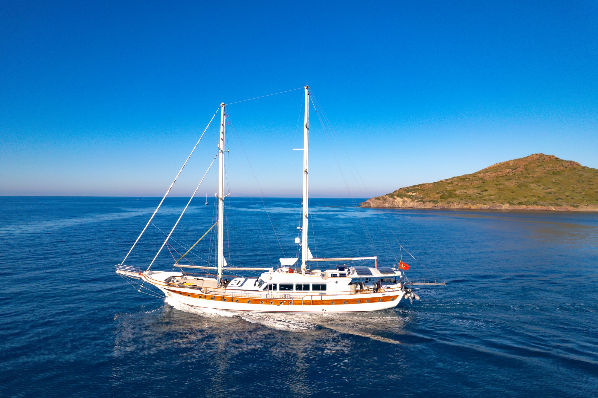 101 Sailing yacht DOUBLE EAGLE.jpg