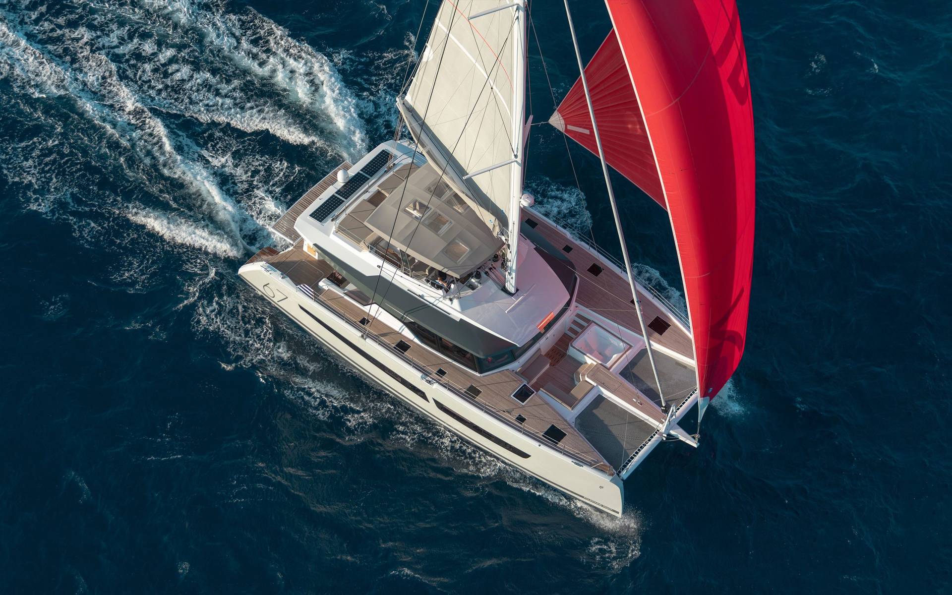 101 Sailing yacht LIQUID SKY.jpg
