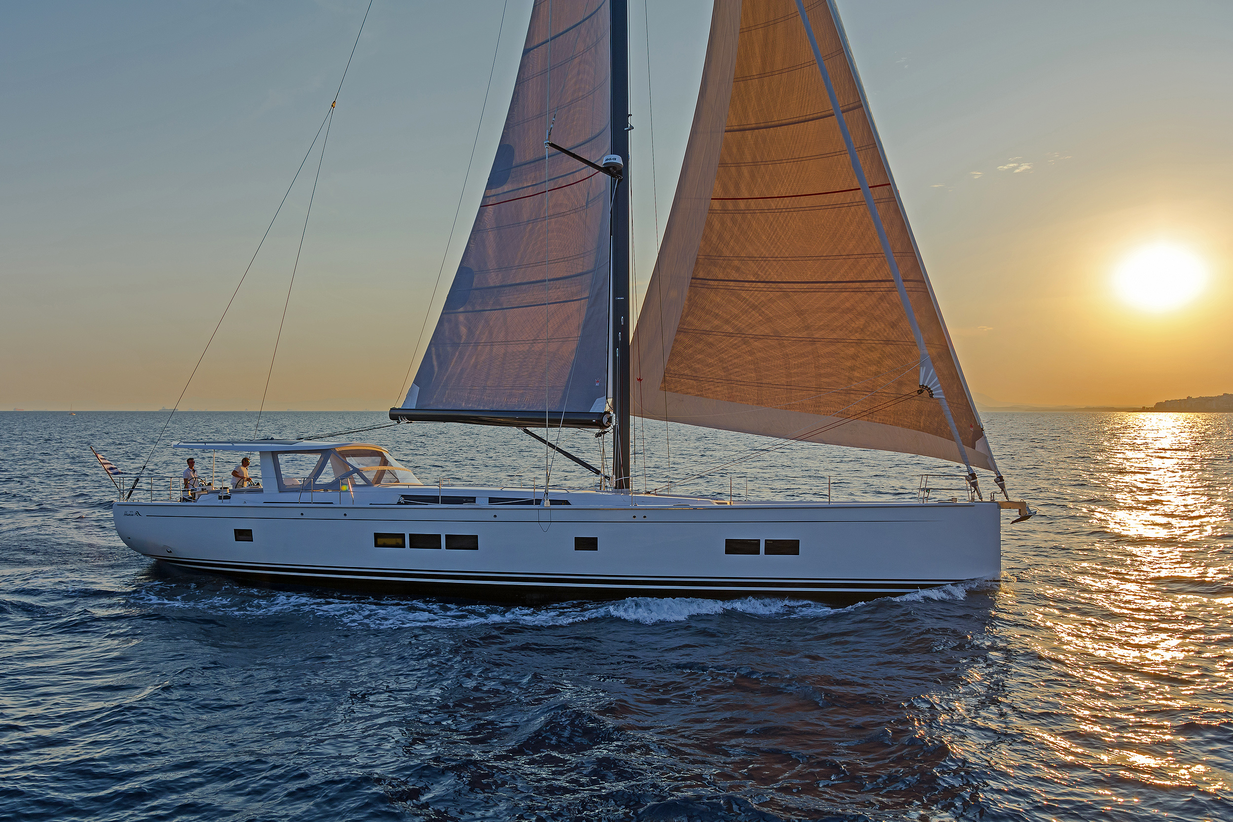 101 Superyacht ALIZEE.jpg