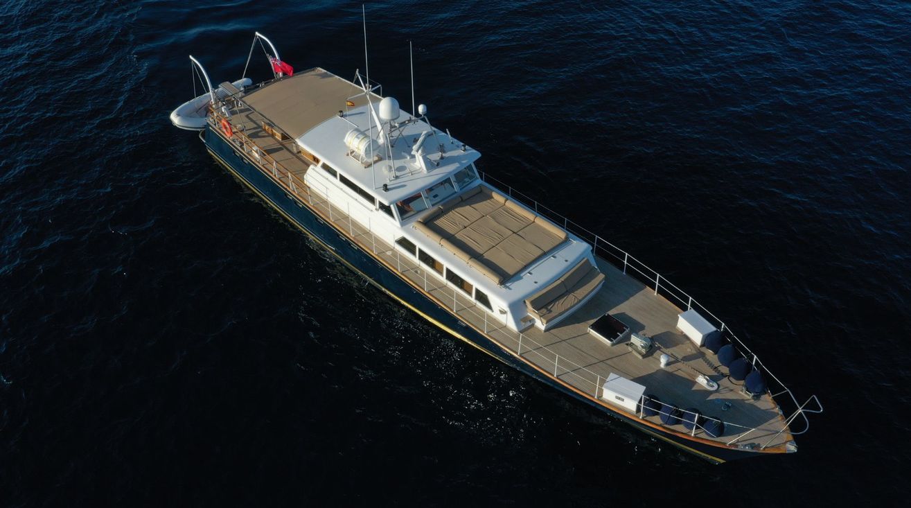 101 Superyacht CIUTADELLA.jpg