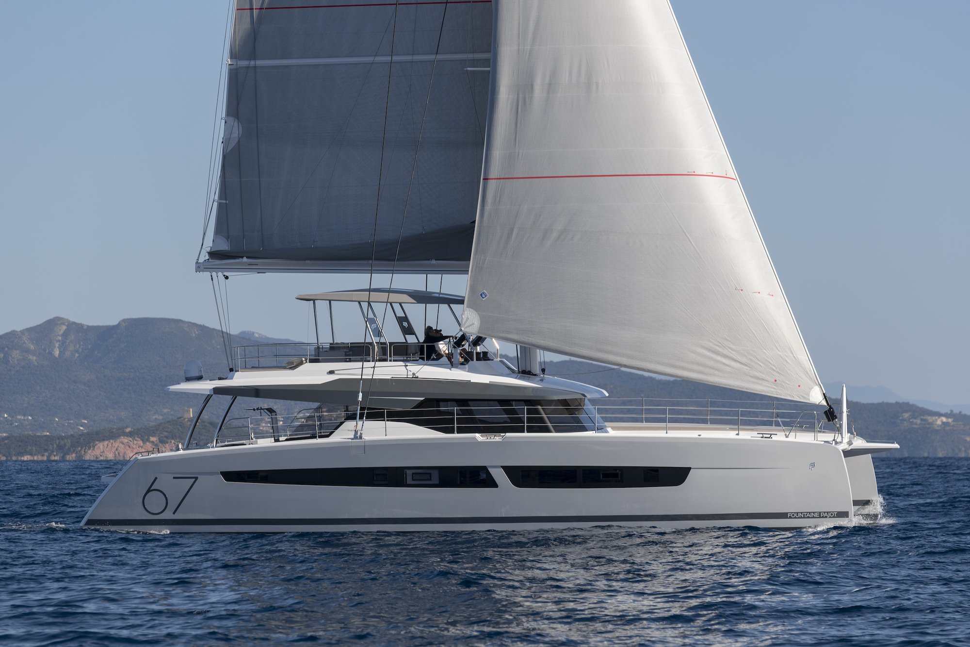 101 Superyacht FLORAMYE.jpg