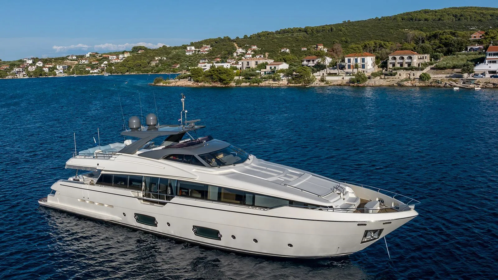 101 Superyacht KATARIINA XO.jpg
