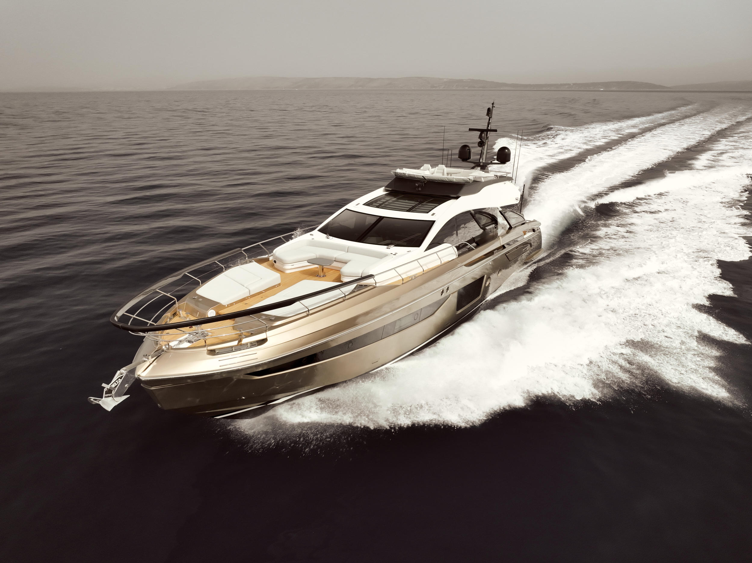 101 Superyacht MYNE.jpg