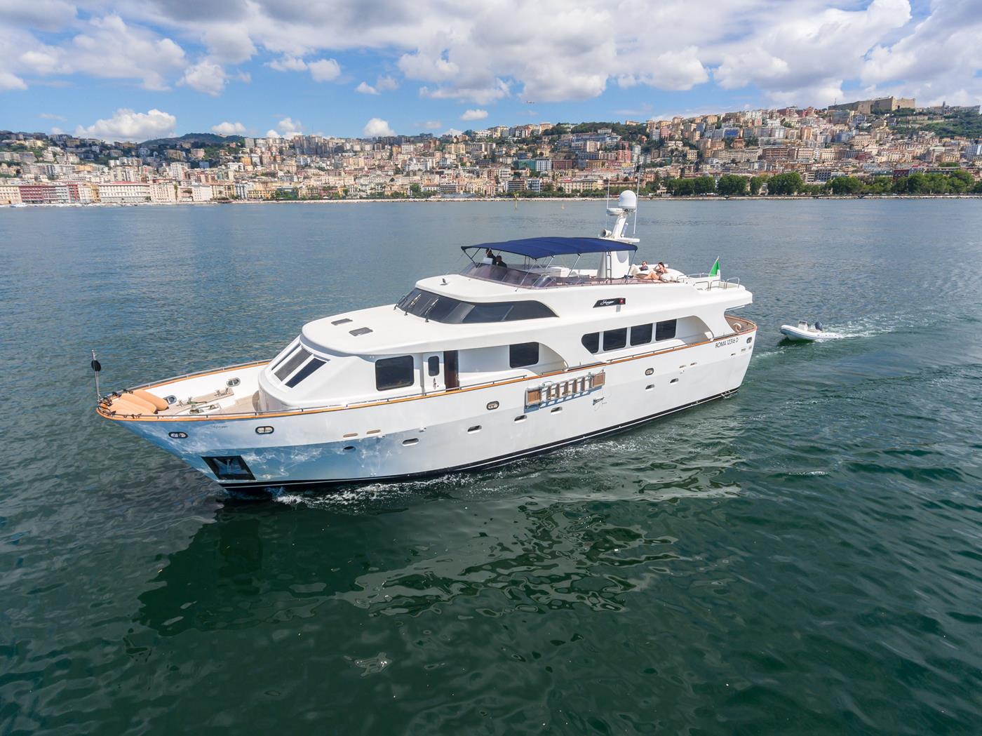 101 Superyacht SHANGRA.jpg