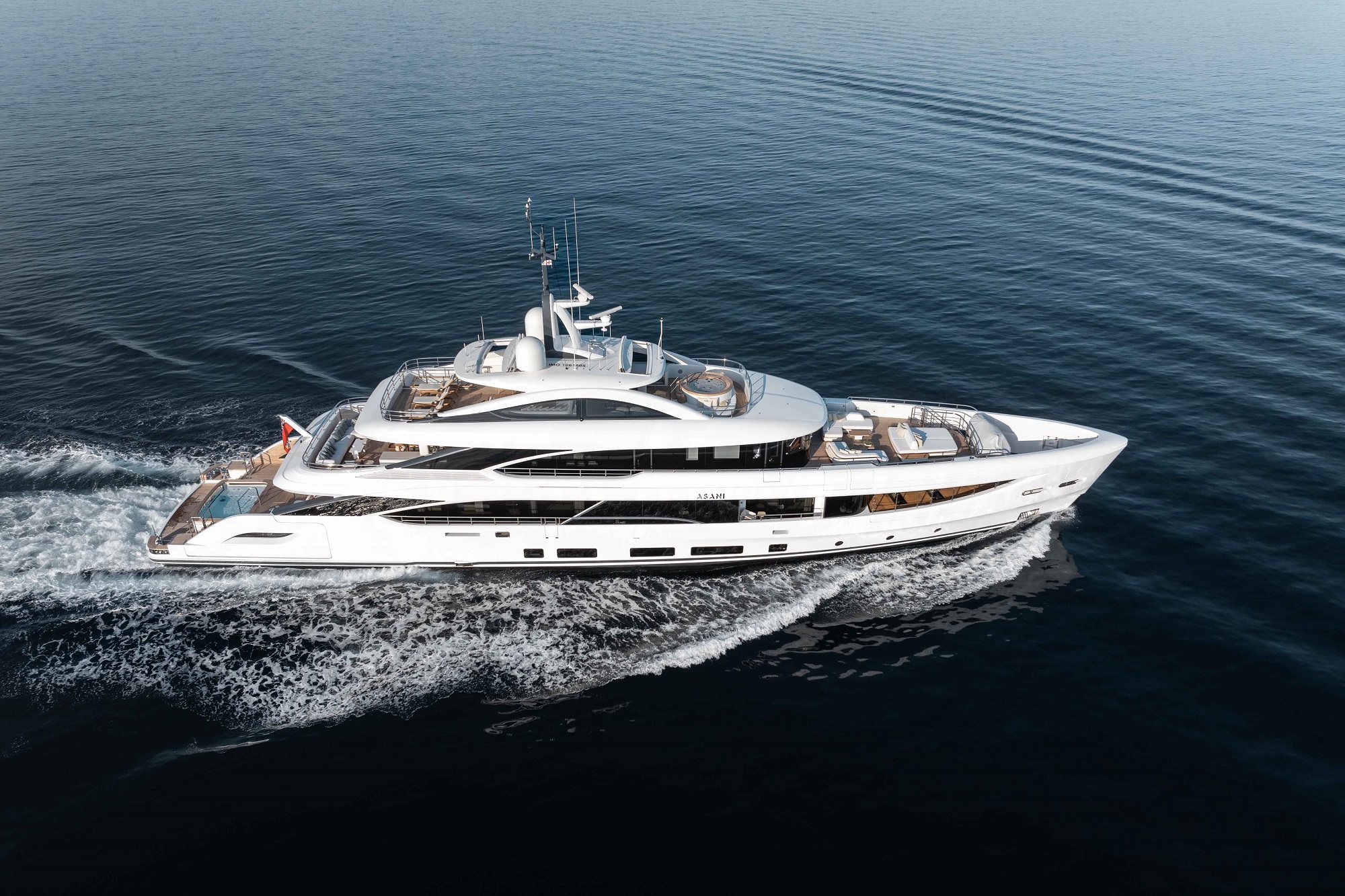 102 Luxury yacht BENETTI B.NOW 50.jpg