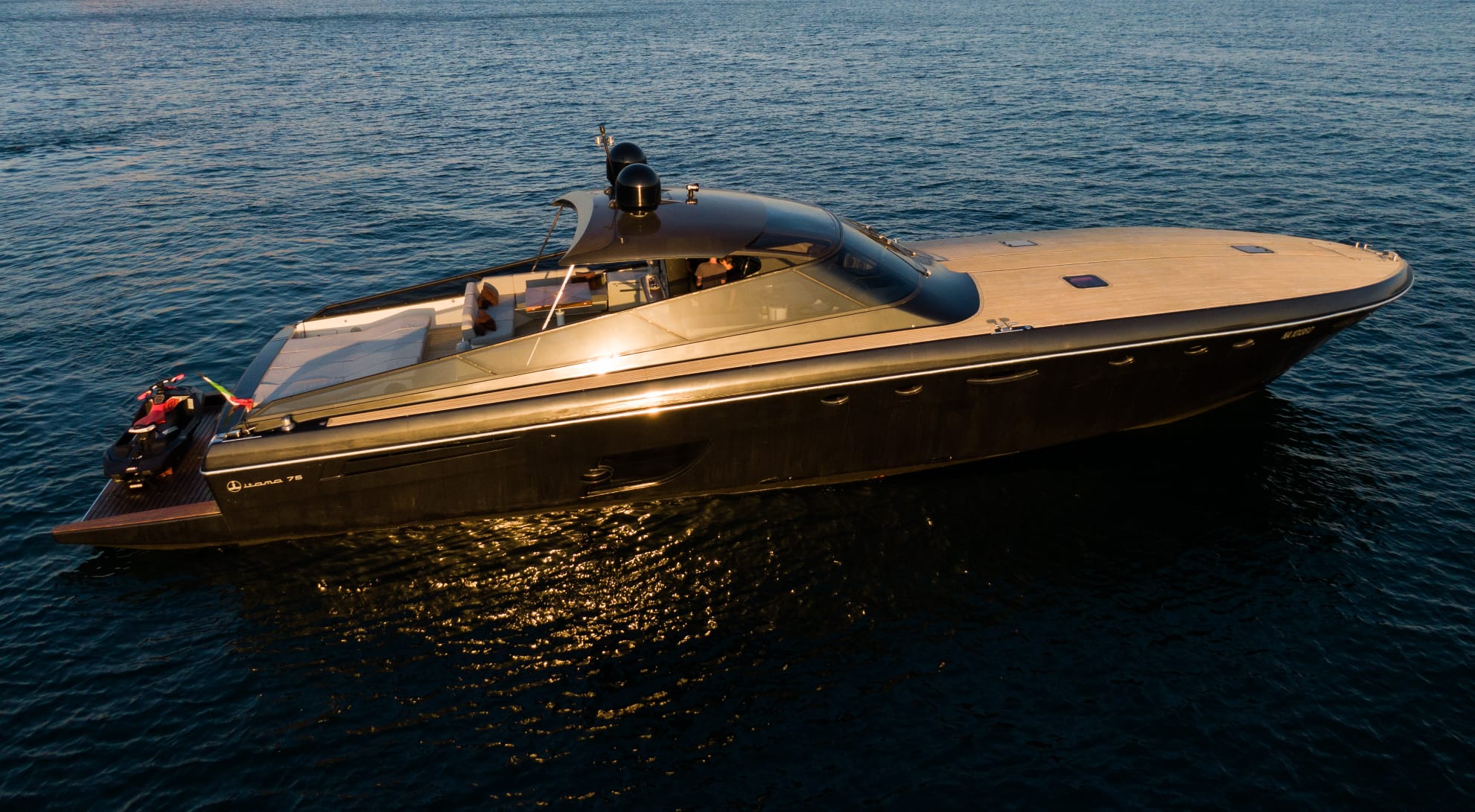 102 Luxury yacht BLUE MAMBA.jpg