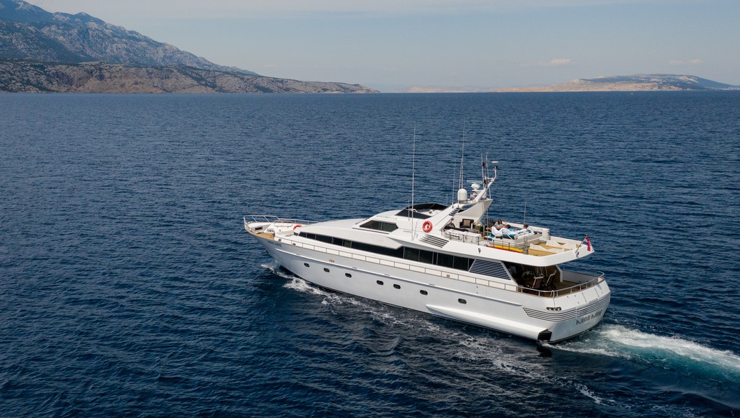 102 Luxury yacht BORA BORA.jpg