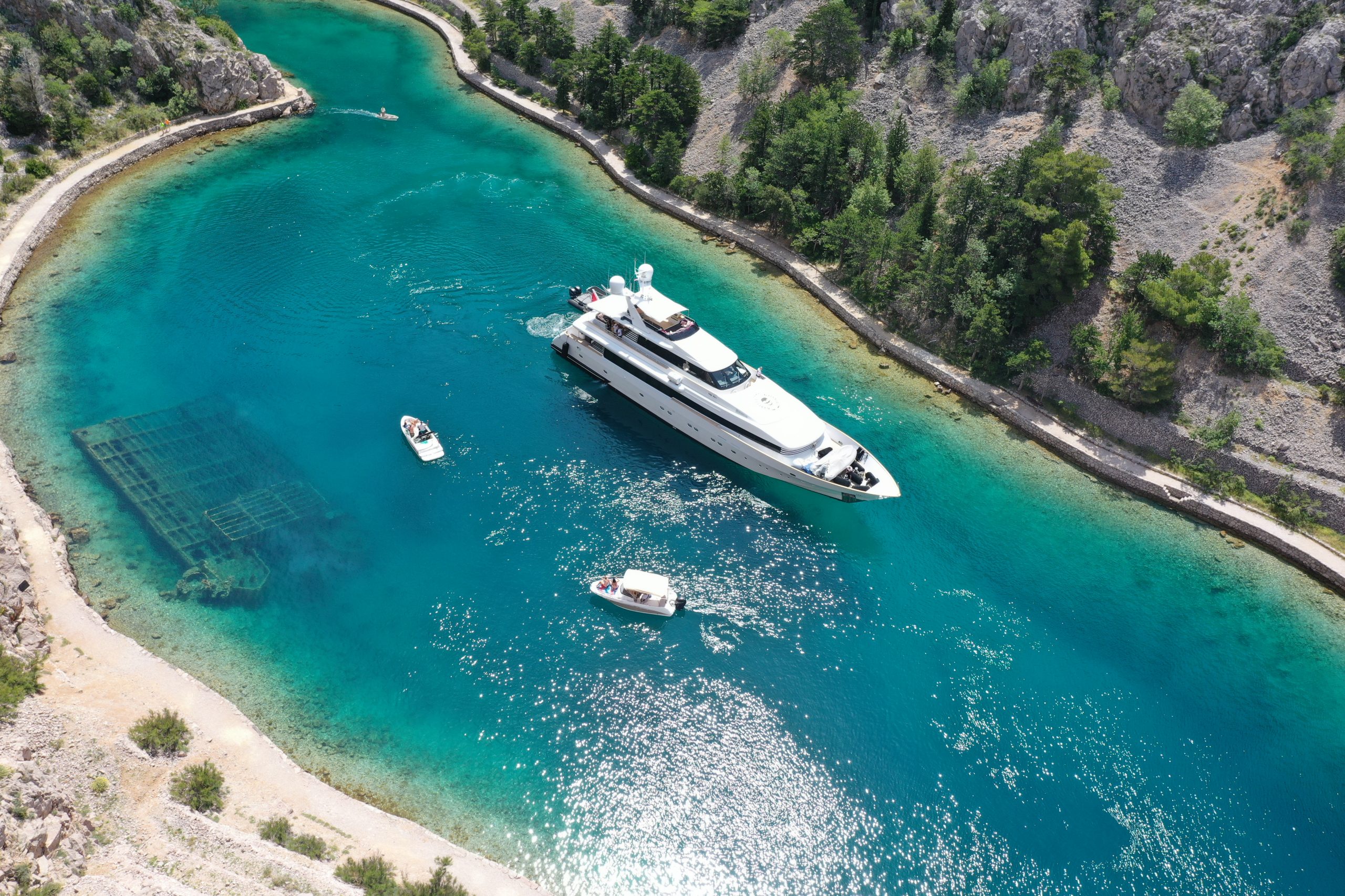 102 Luxury yacht INDIGO STAR I.jpg