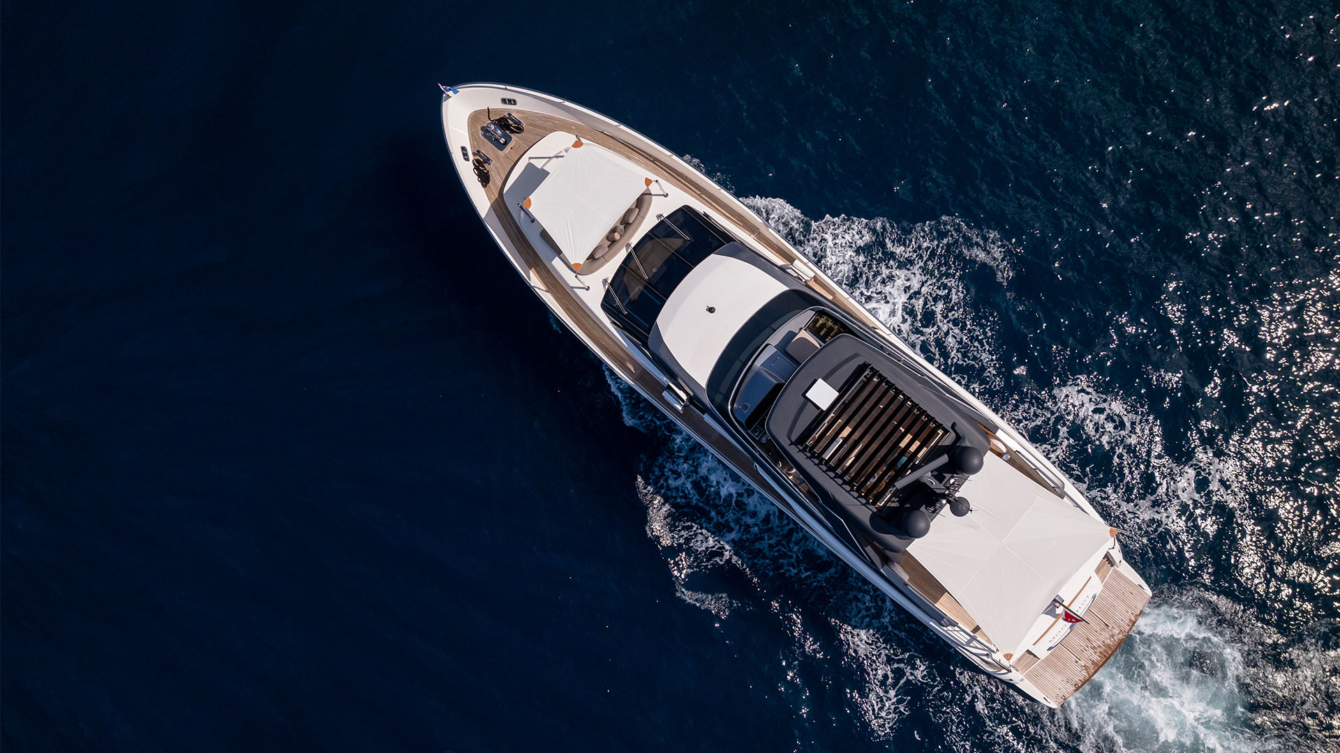 102 Luxury yacht MOONSHOT.jpg