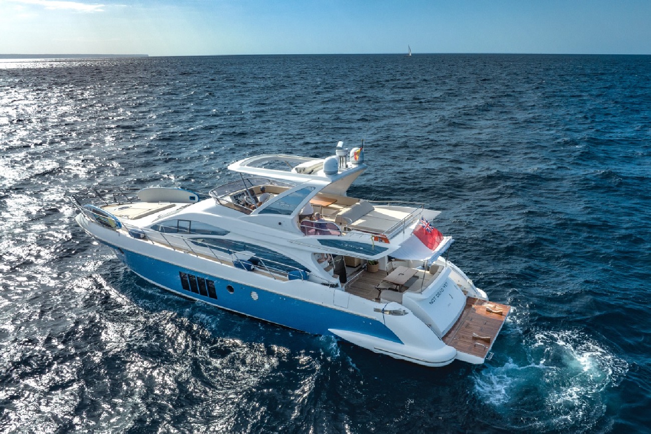 102 Luxury yacht NOT DEAD YET.jpg