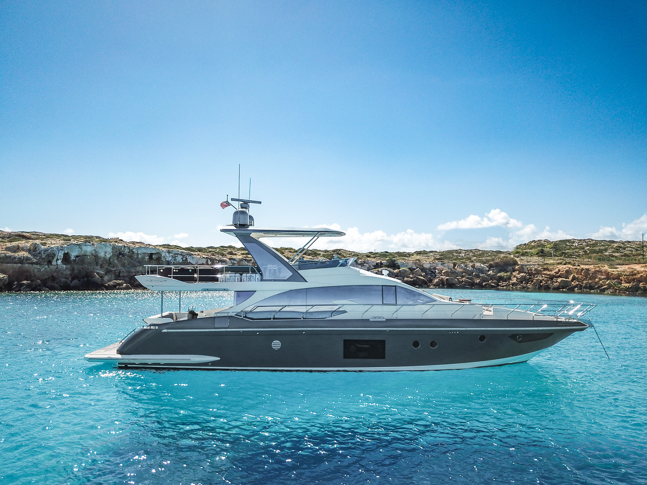 102 Luxury yacht SEA YA.jpg