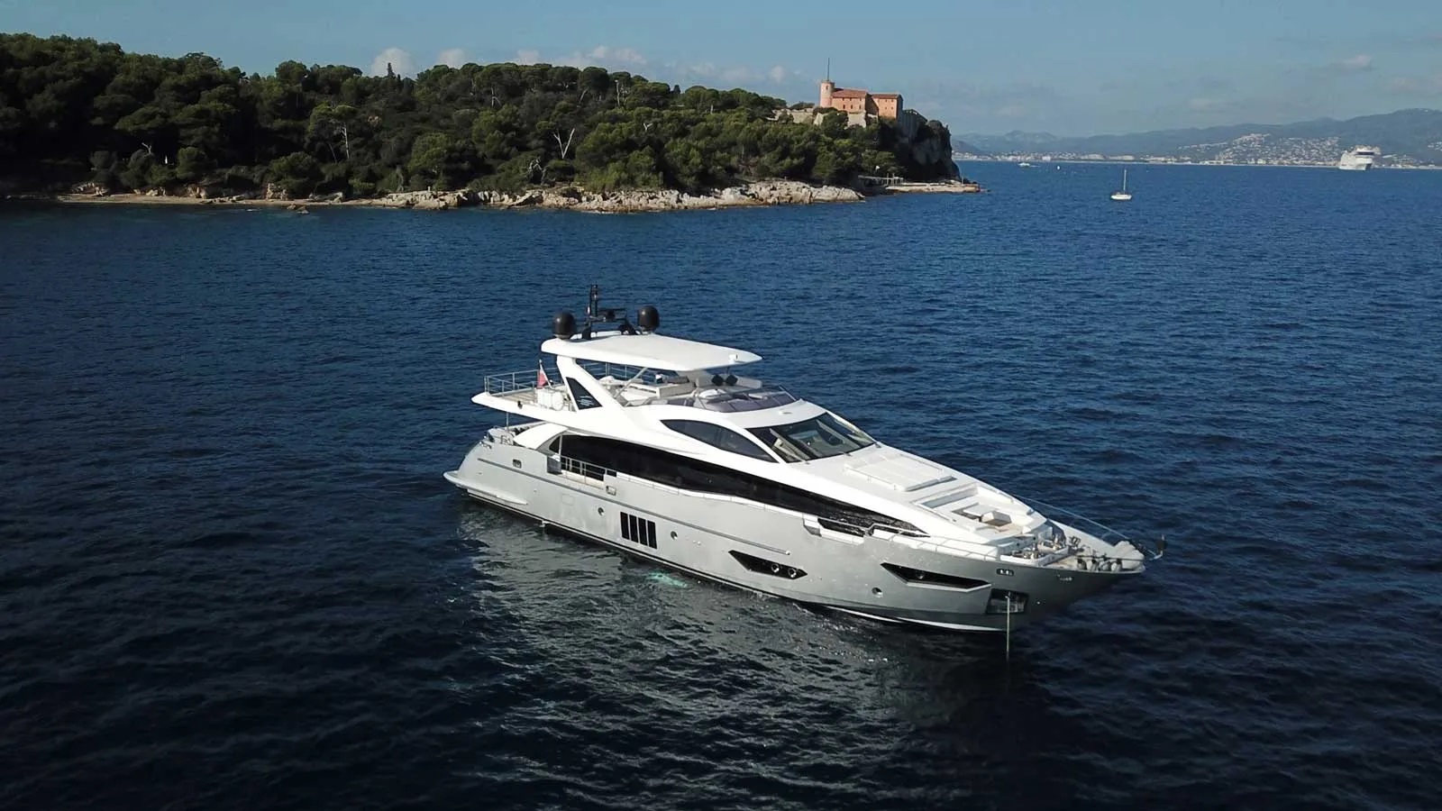 102 Motor yacht ANASTASIA V.jpg