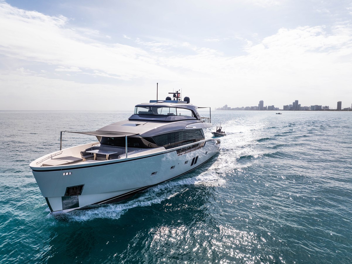 102 Motor yacht MAVE.jpg