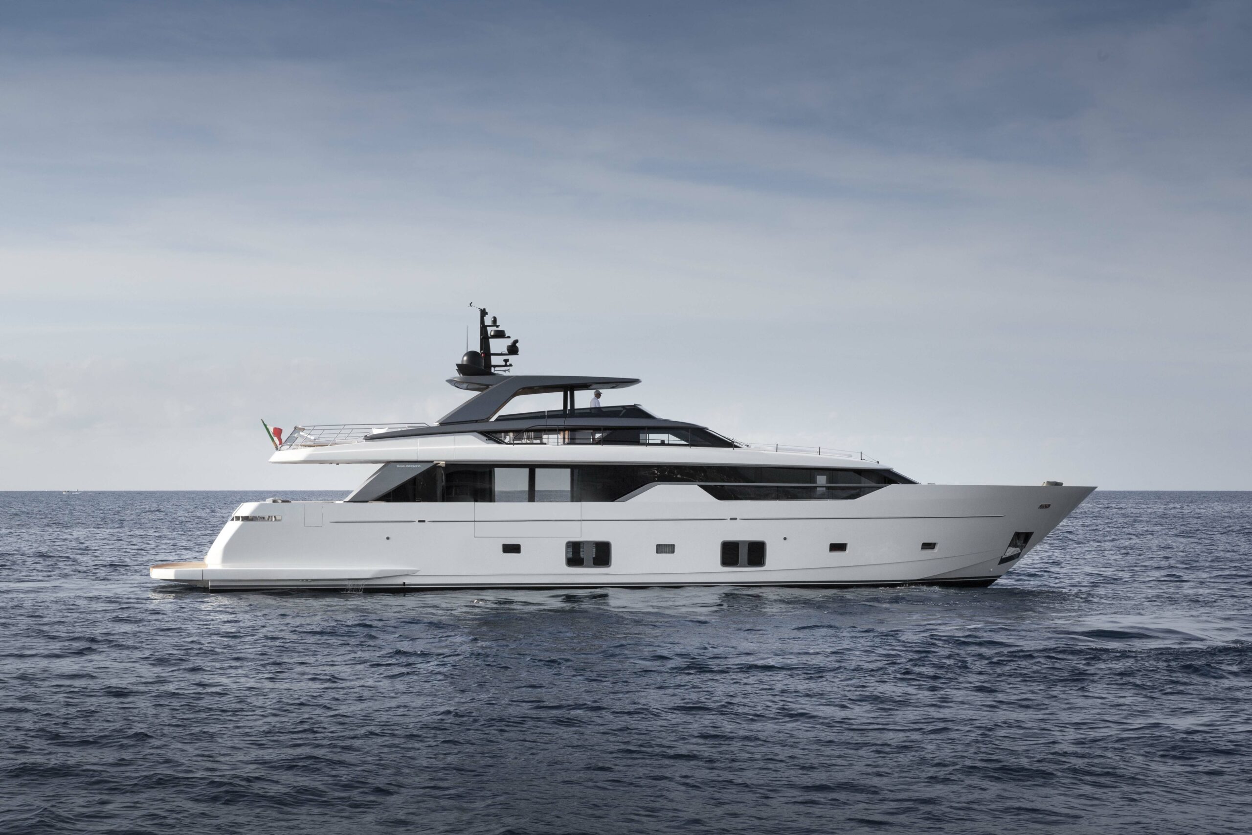 102 Super yacht JOURNEY.jpg