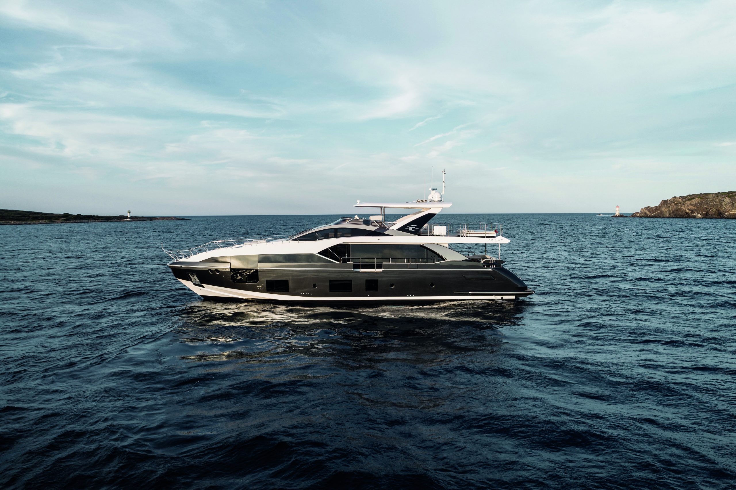 102 Superyacht ALUMINIA TOO.jpg