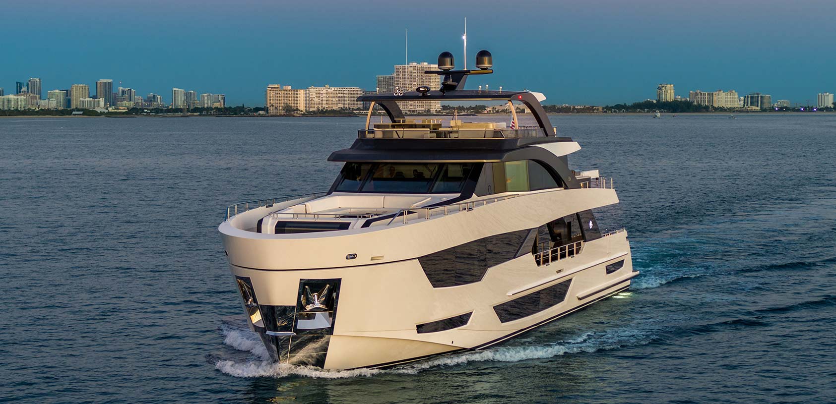 102 Superyacht BOA VIDA.jpg