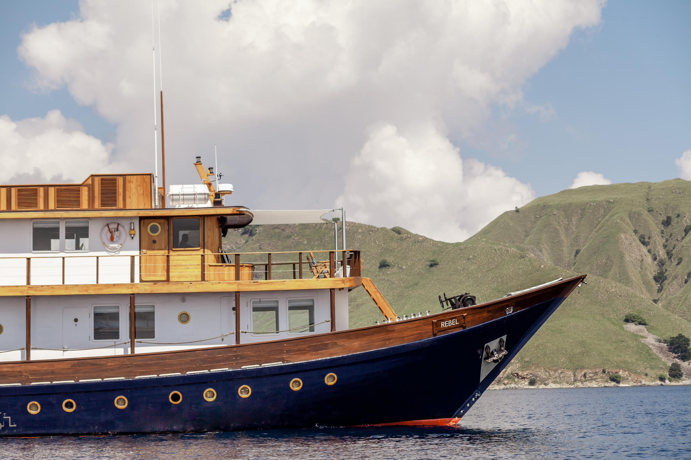 102 Superyacht REBEL.jpg