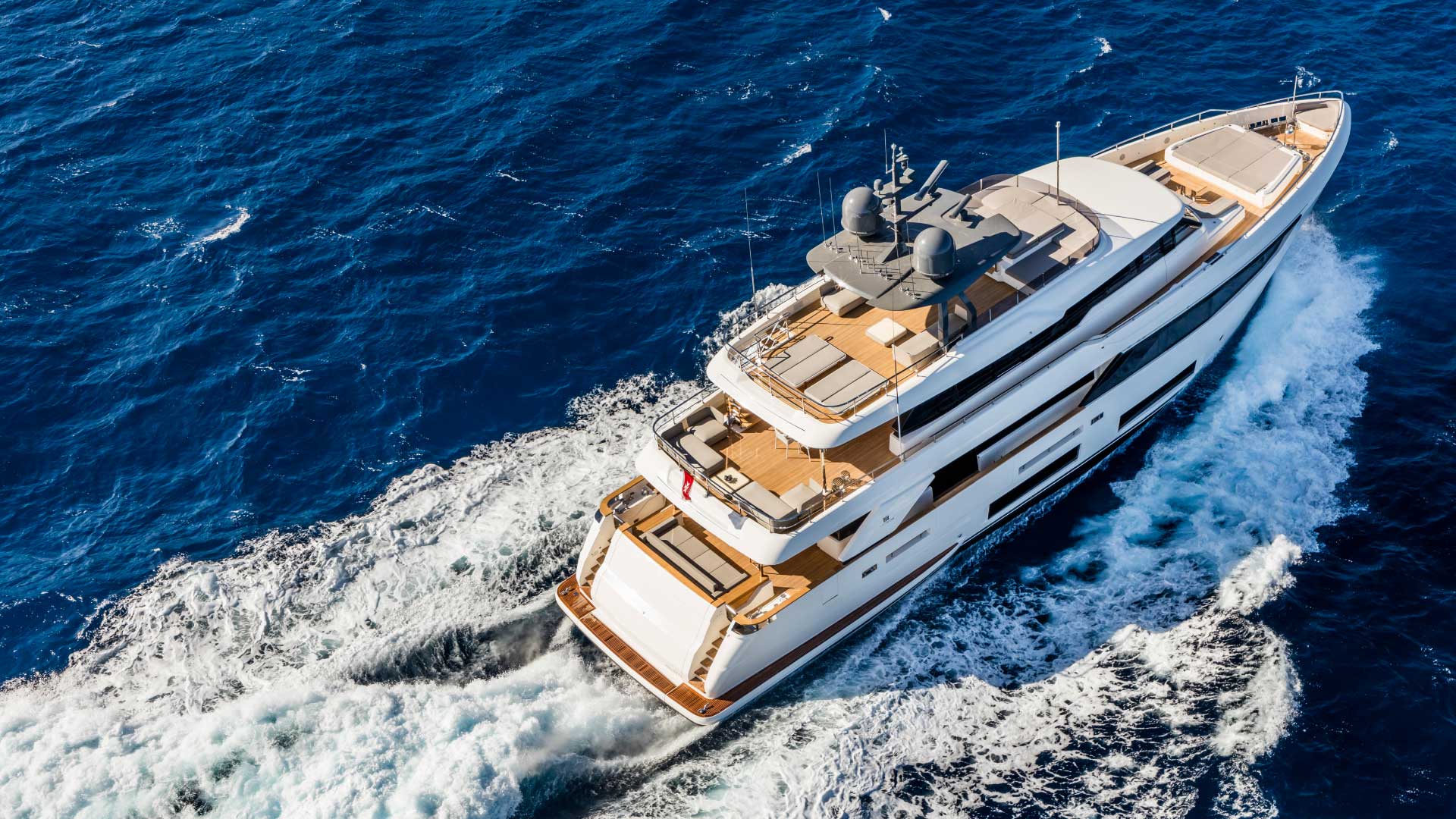 102 Superyacht UPSTREAM (sistership).jpg