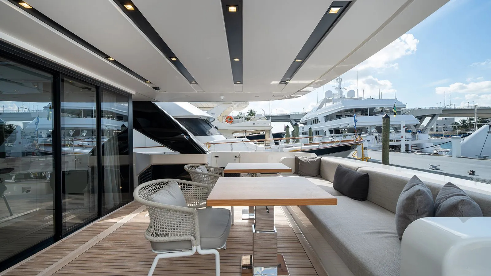 103 Luxury yacht CLIC.jpg