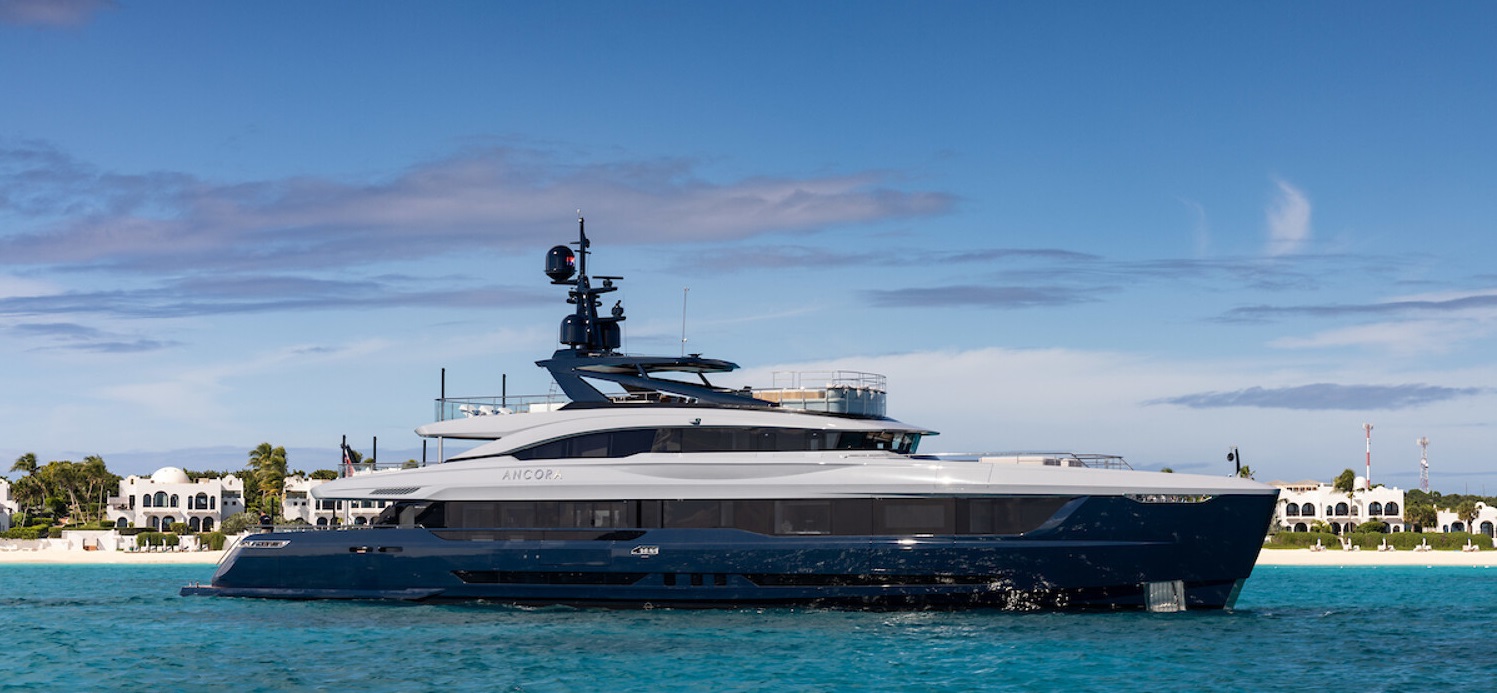 103 Motor yacht ANCORA.jpg
