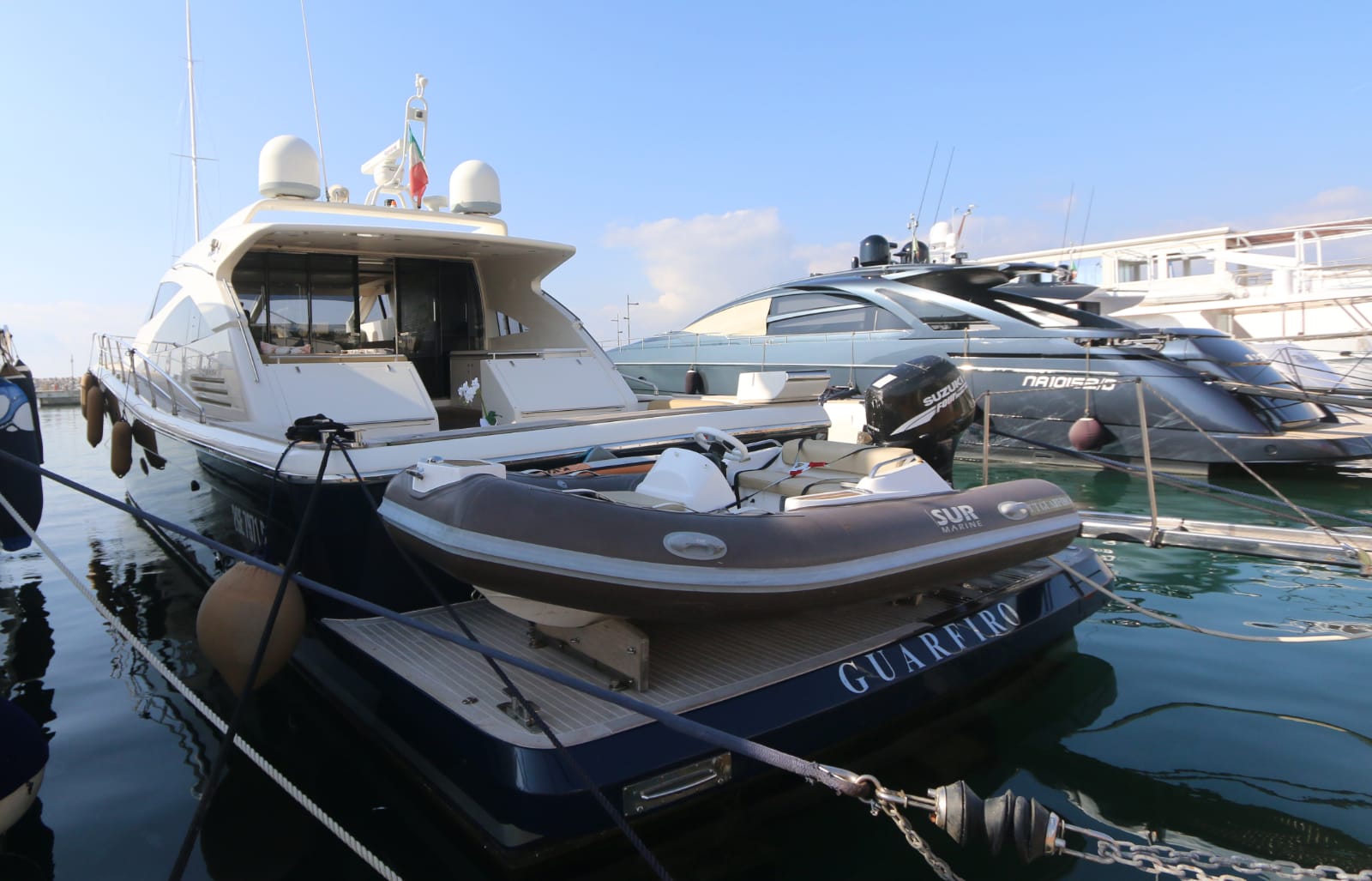 103 Motor yacht GUARFIRO.jpg