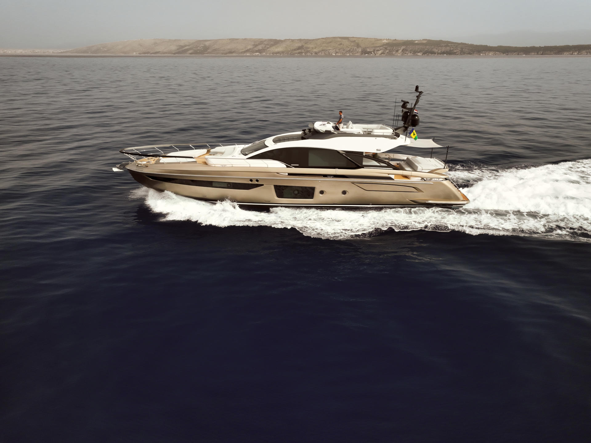 103 Motor yacht MYNE.jpg