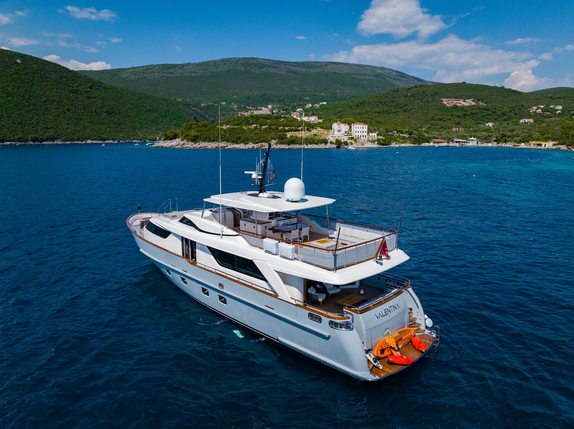 103 Motor yacht VALENTINA II.jpg
