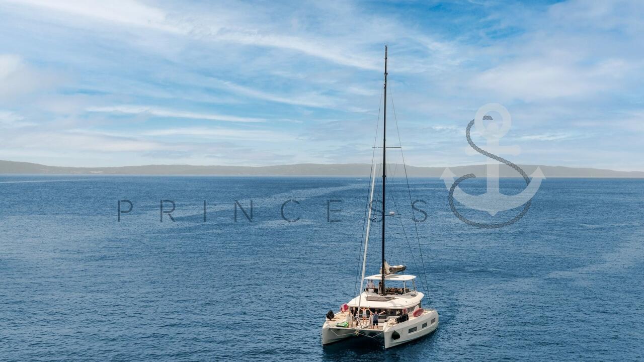 103 Sailing yacht PRINCESS S.jpg