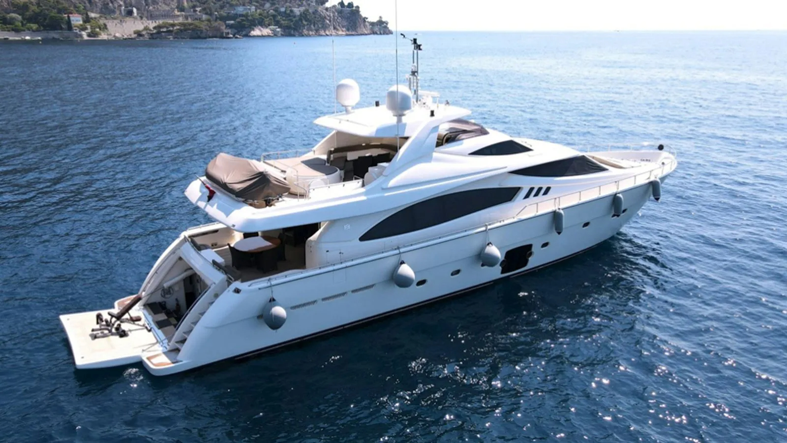 103 Super yacht MELI.jpg