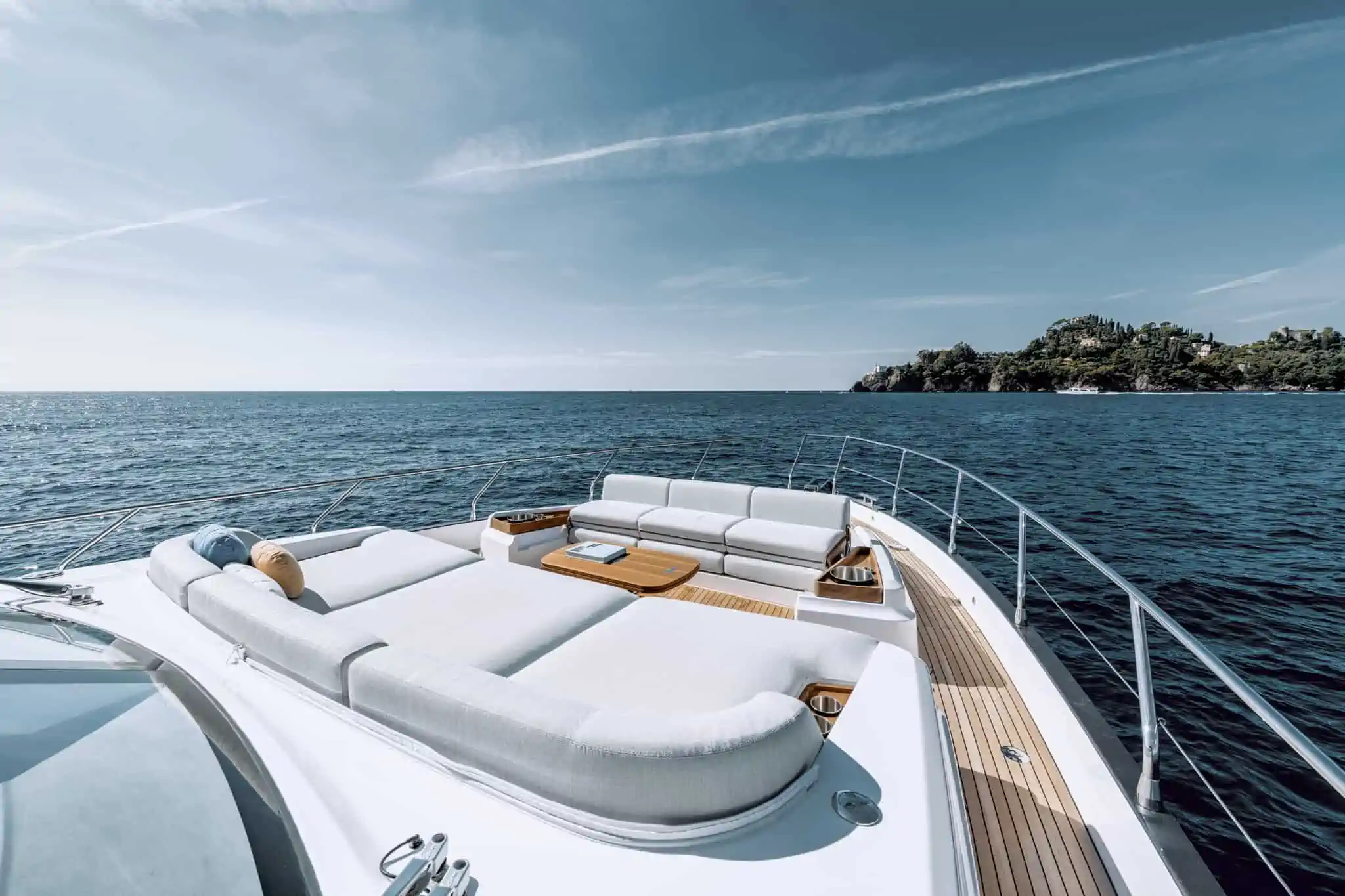 103 Superyacht AGLAYA.jpg